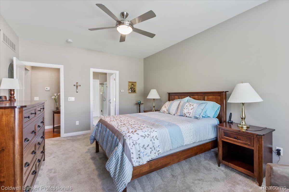 4162 HAWKSBURRY Court