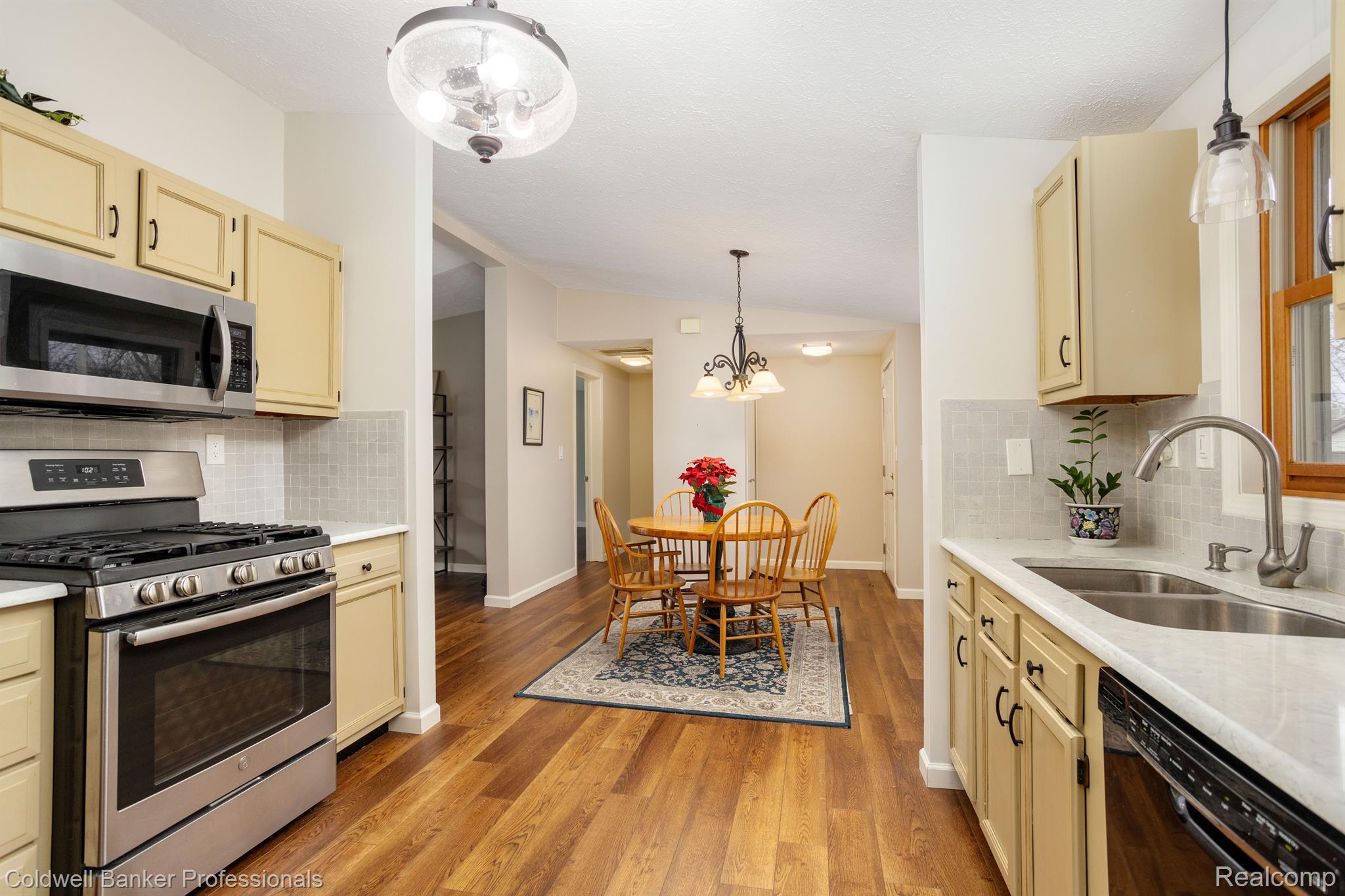 38584 DEER CREEK Boulevard 36