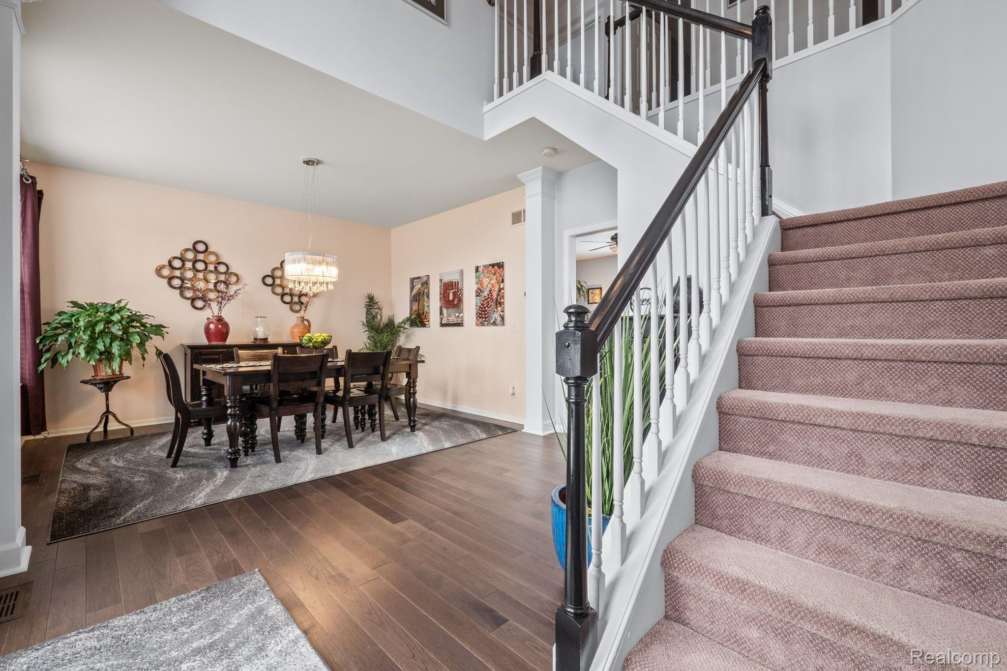 405 PLEASANT RIDGE Drive