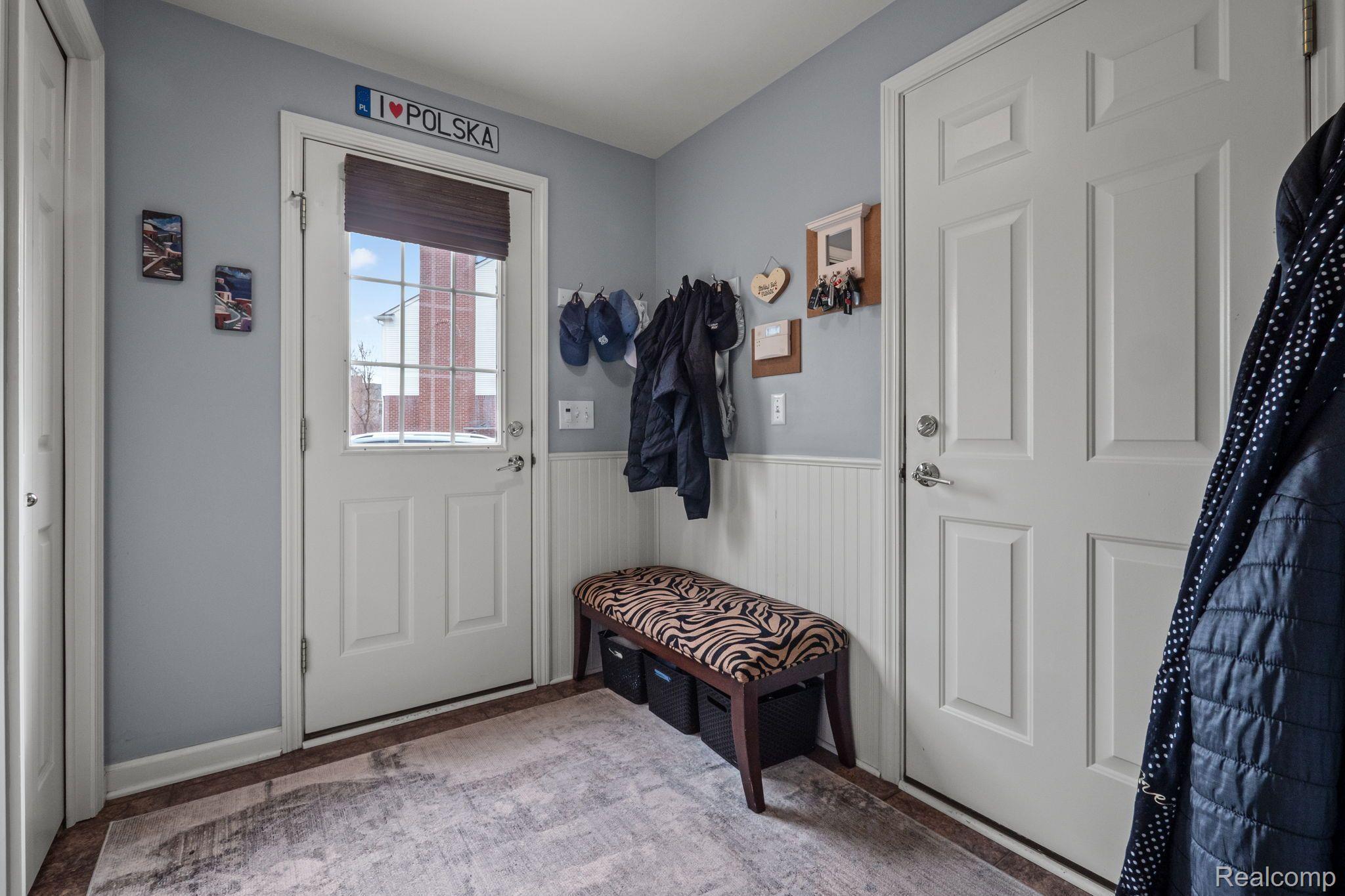 405 PLEASANT RIDGE Drive
