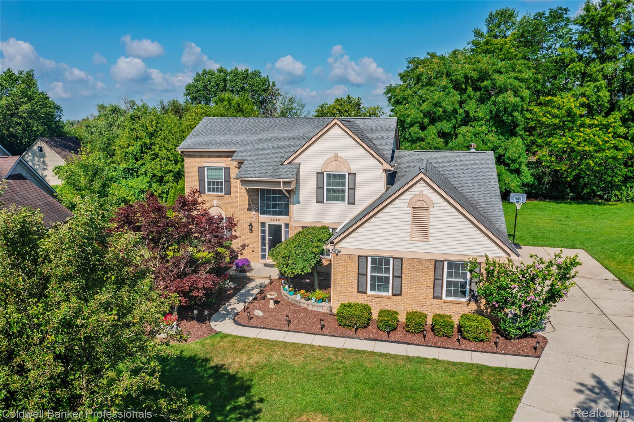 4040 Amanda Court