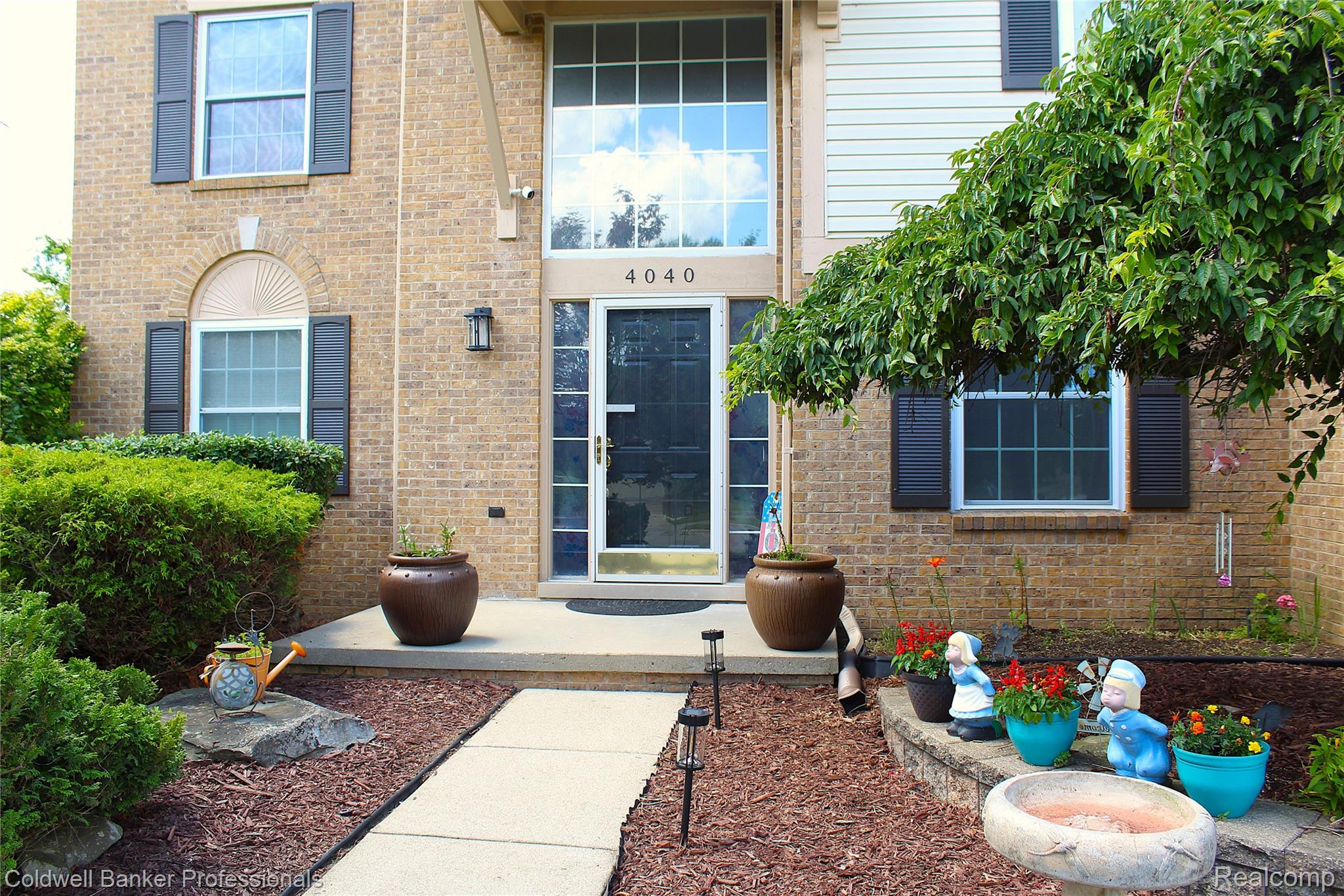 4040 Amanda Court