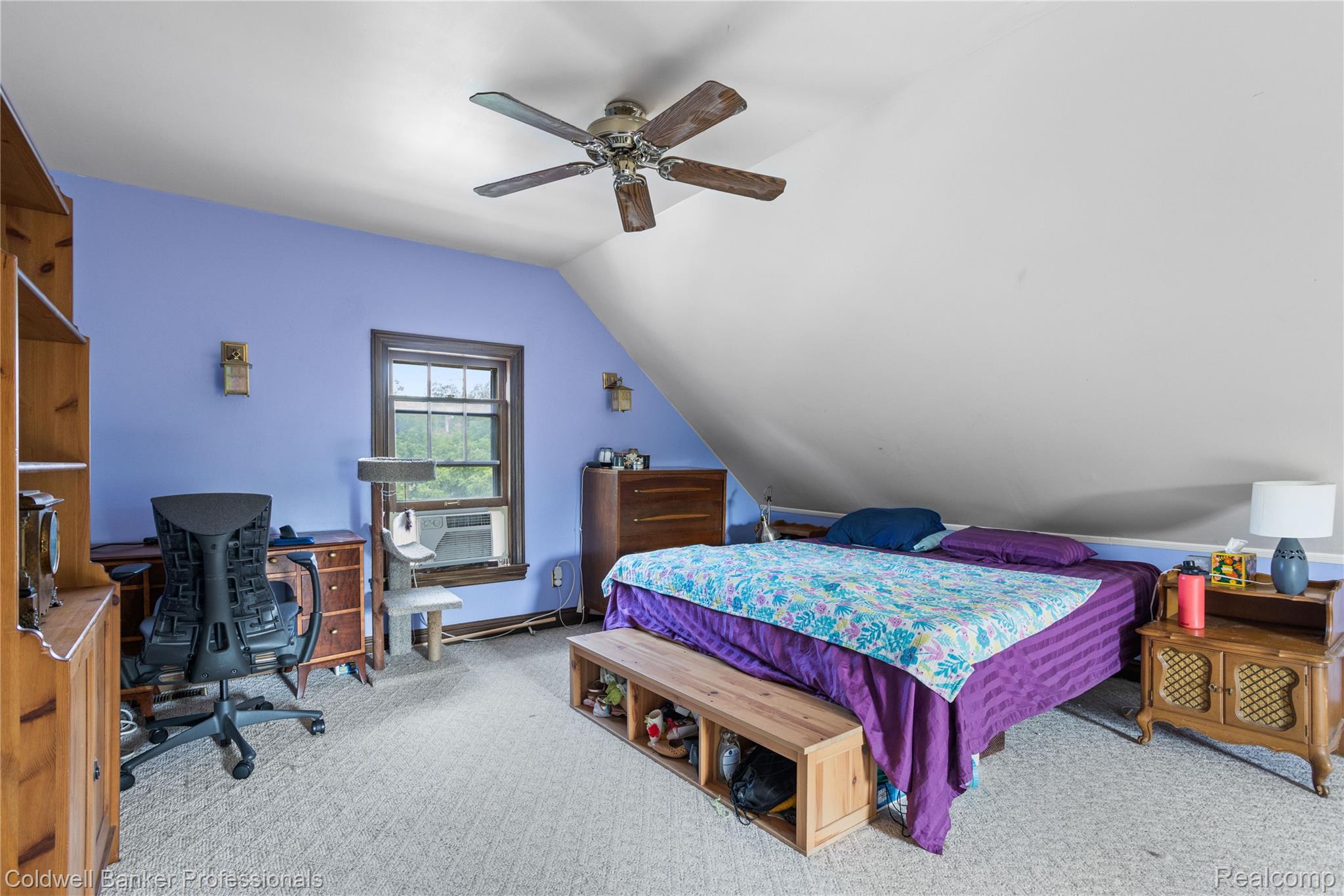 122 Linden Court