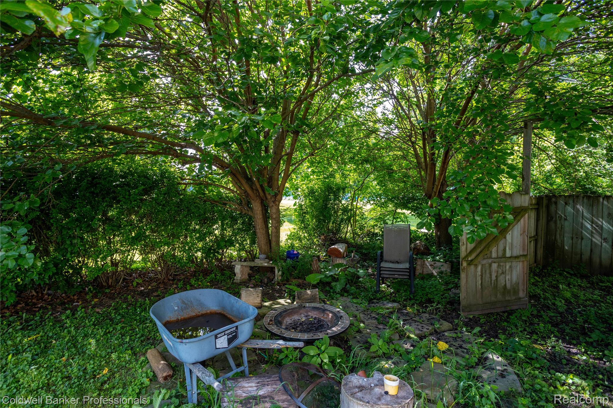 122 Linden Court