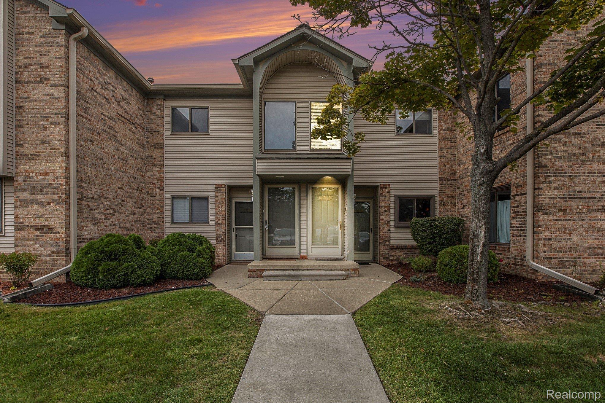42540 Lilley Pointe Drive