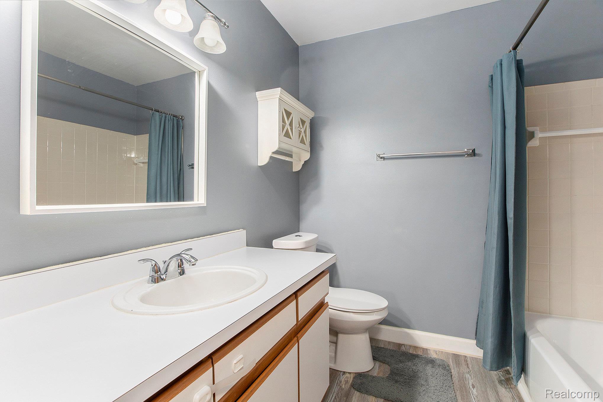42540 Lilley Pointe Drive