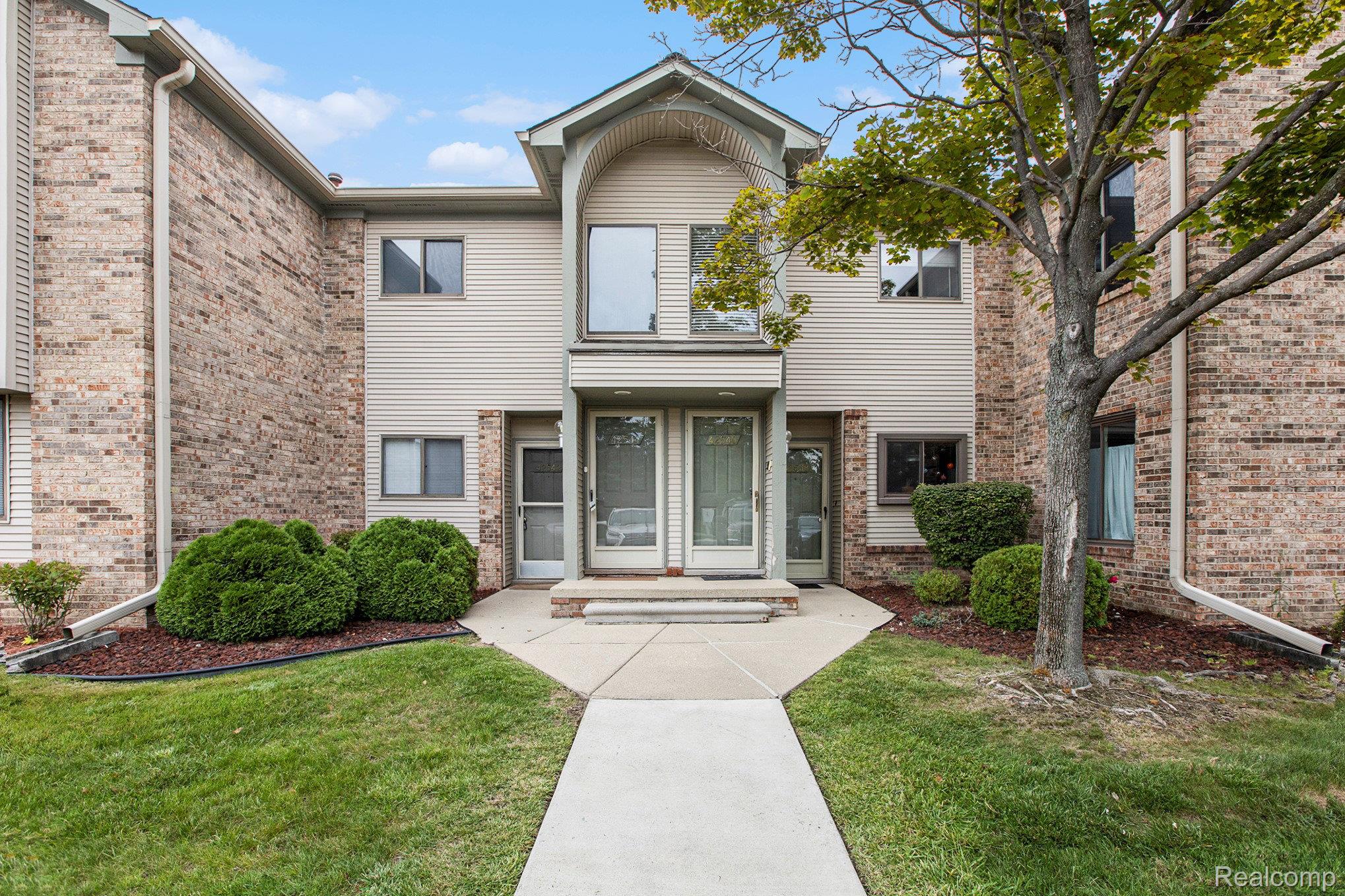 42540 Lilley Pointe Drive