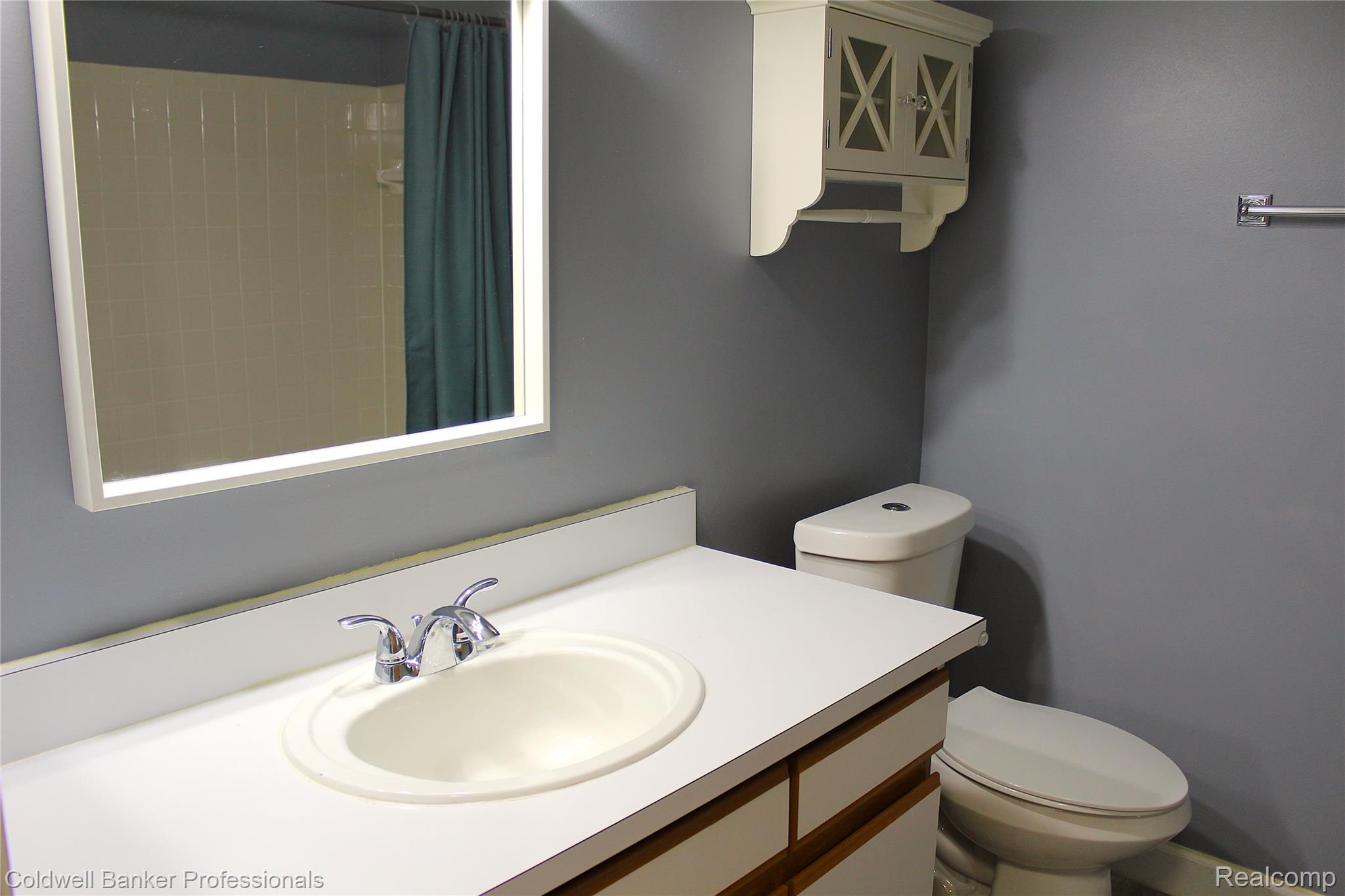 42540 Lilley Pointe Drive