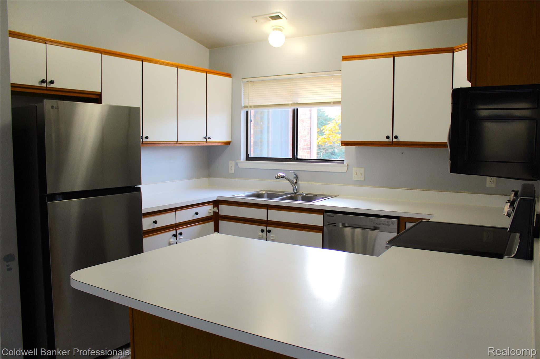 42540 Lilley Pointe Drive