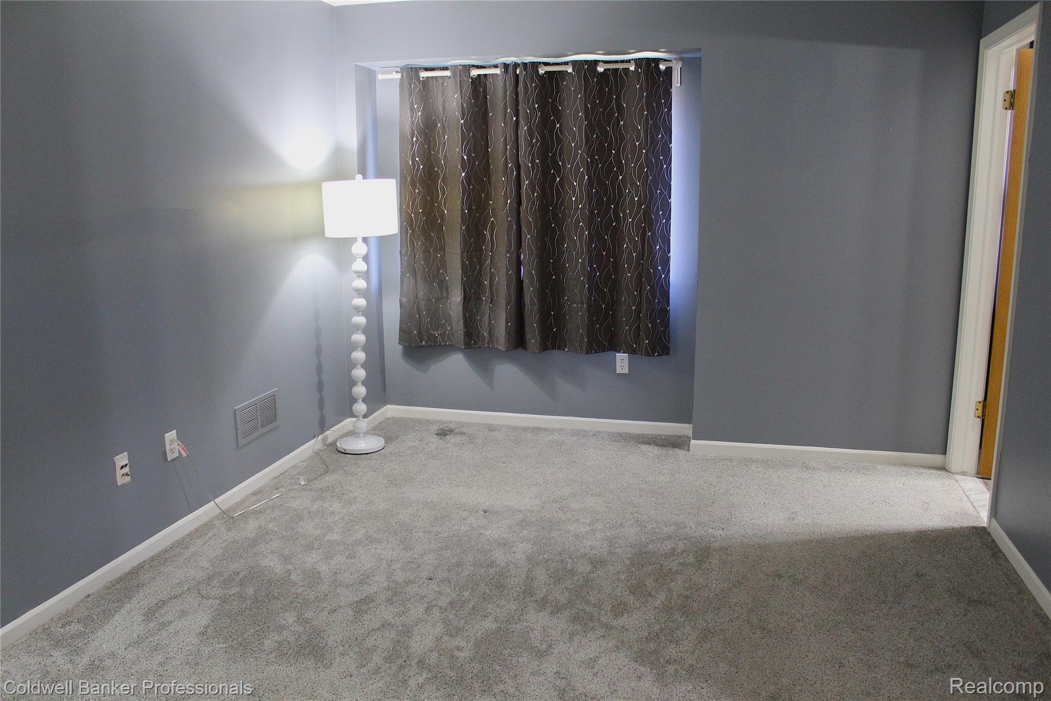 42540 Lilley Pointe Drive