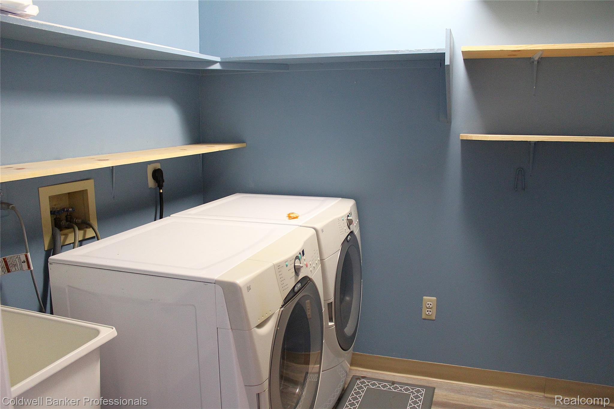 42540 Lilley Pointe Drive