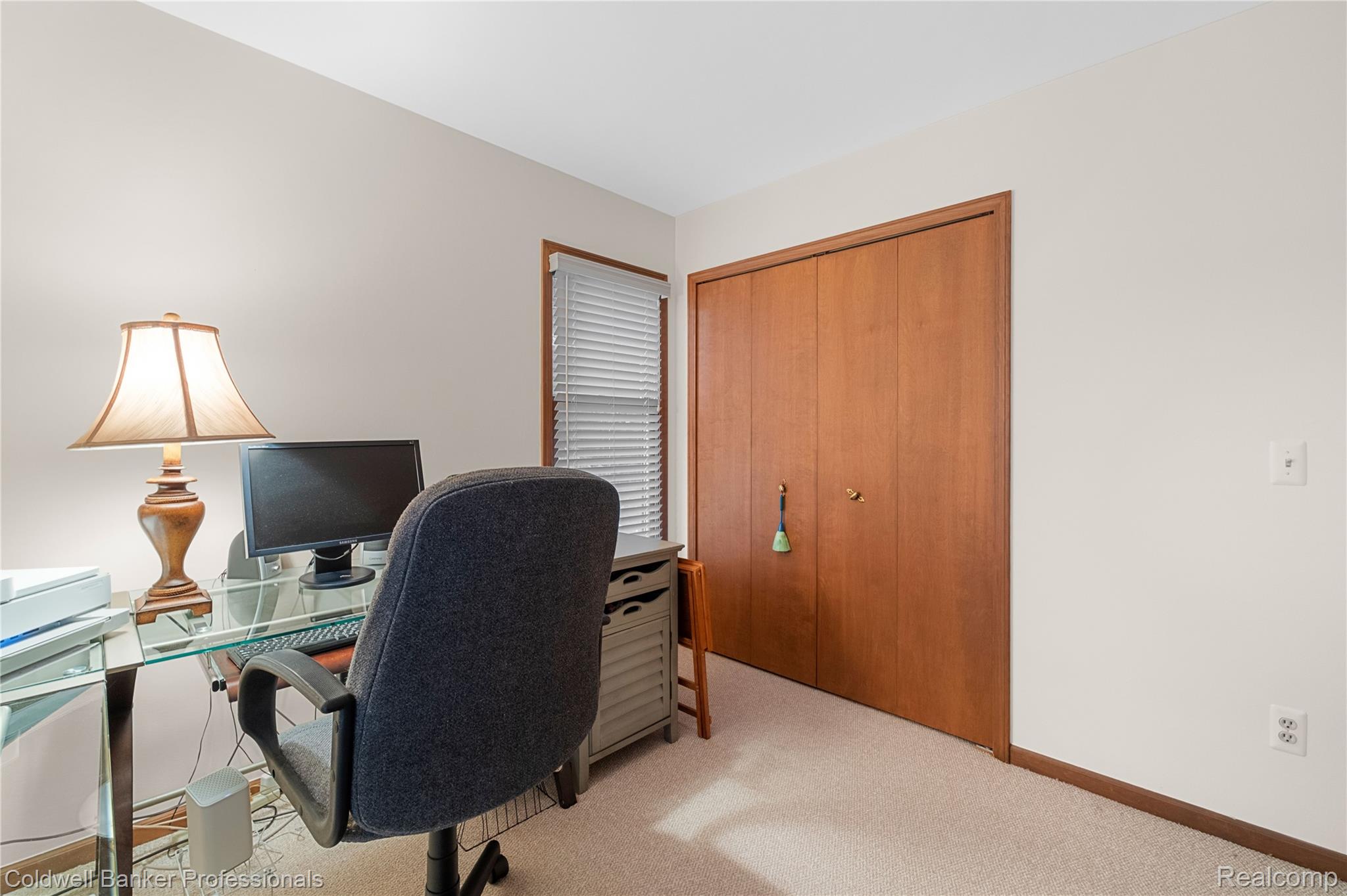 14098 Meadow Hill Lane