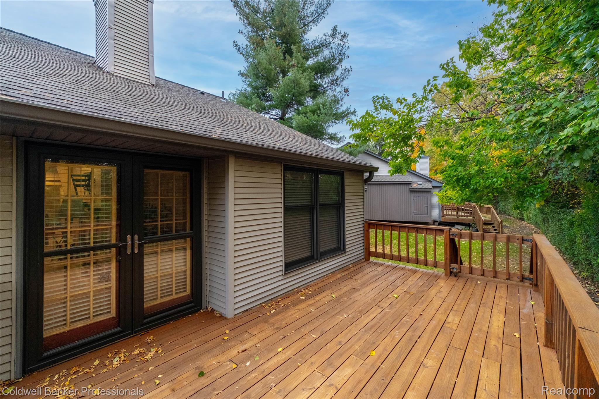 14098 Meadow Hill Lane