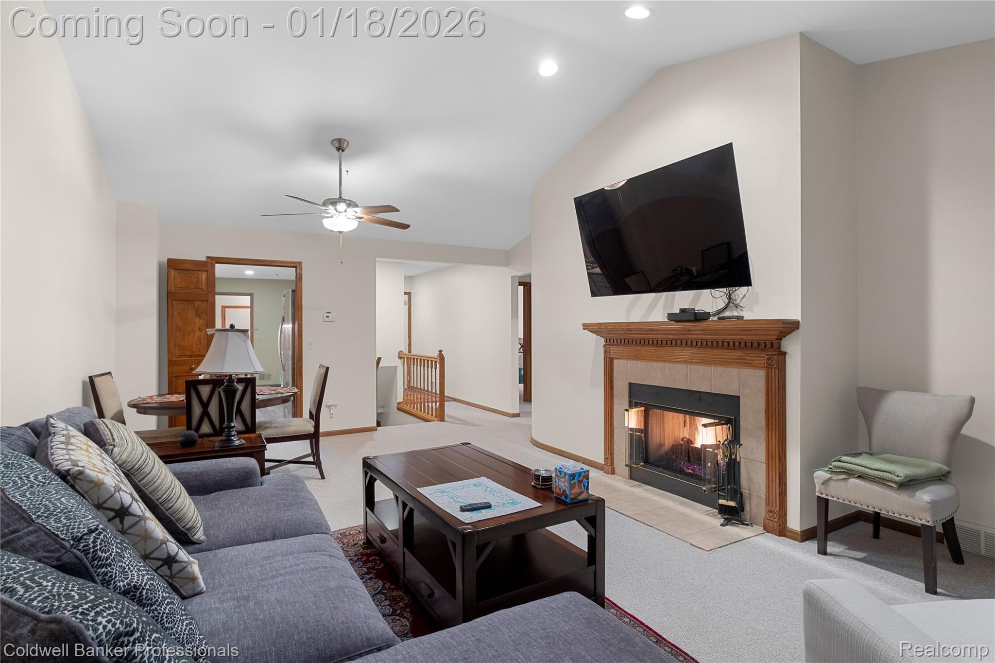 14098 Meadow Hill Lane