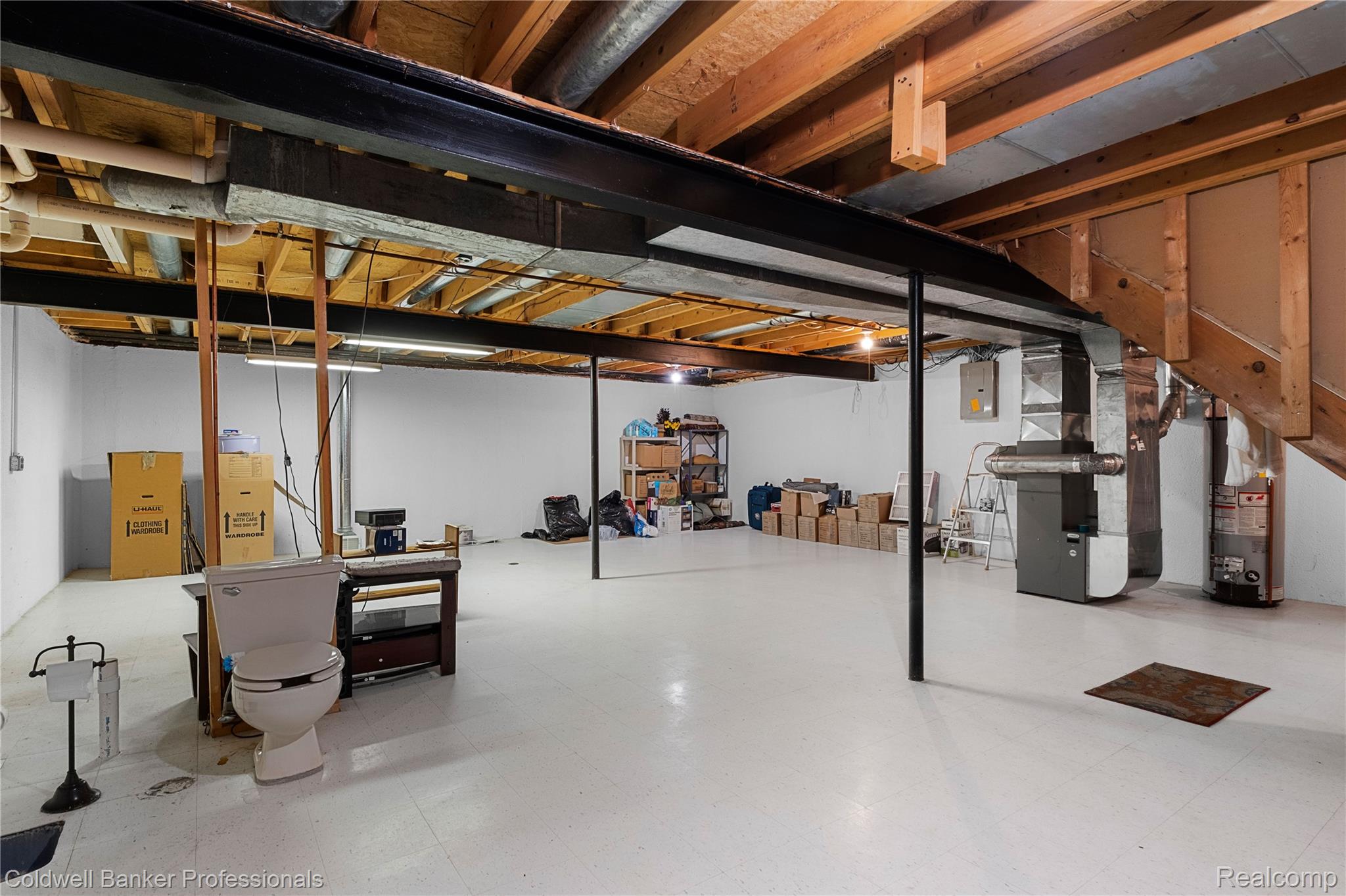 14098 Meadow Hill Lane