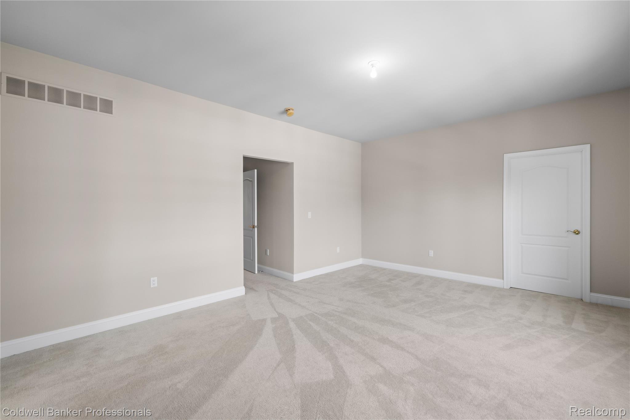 26361 Glenwood Drive