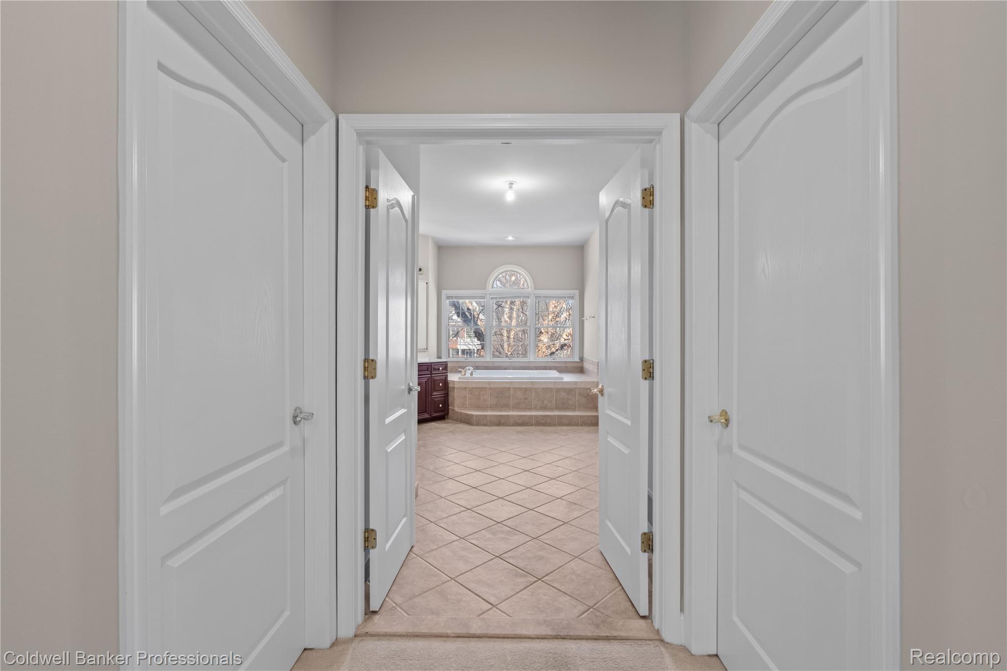 26361 Glenwood Drive