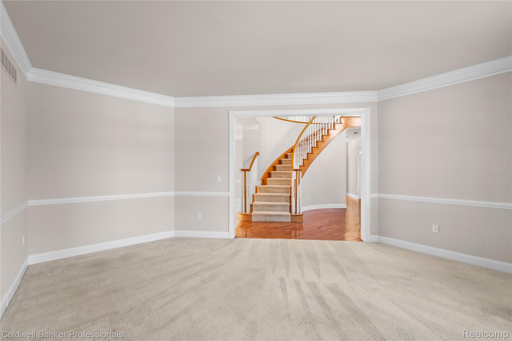 26361 Glenwood Drive