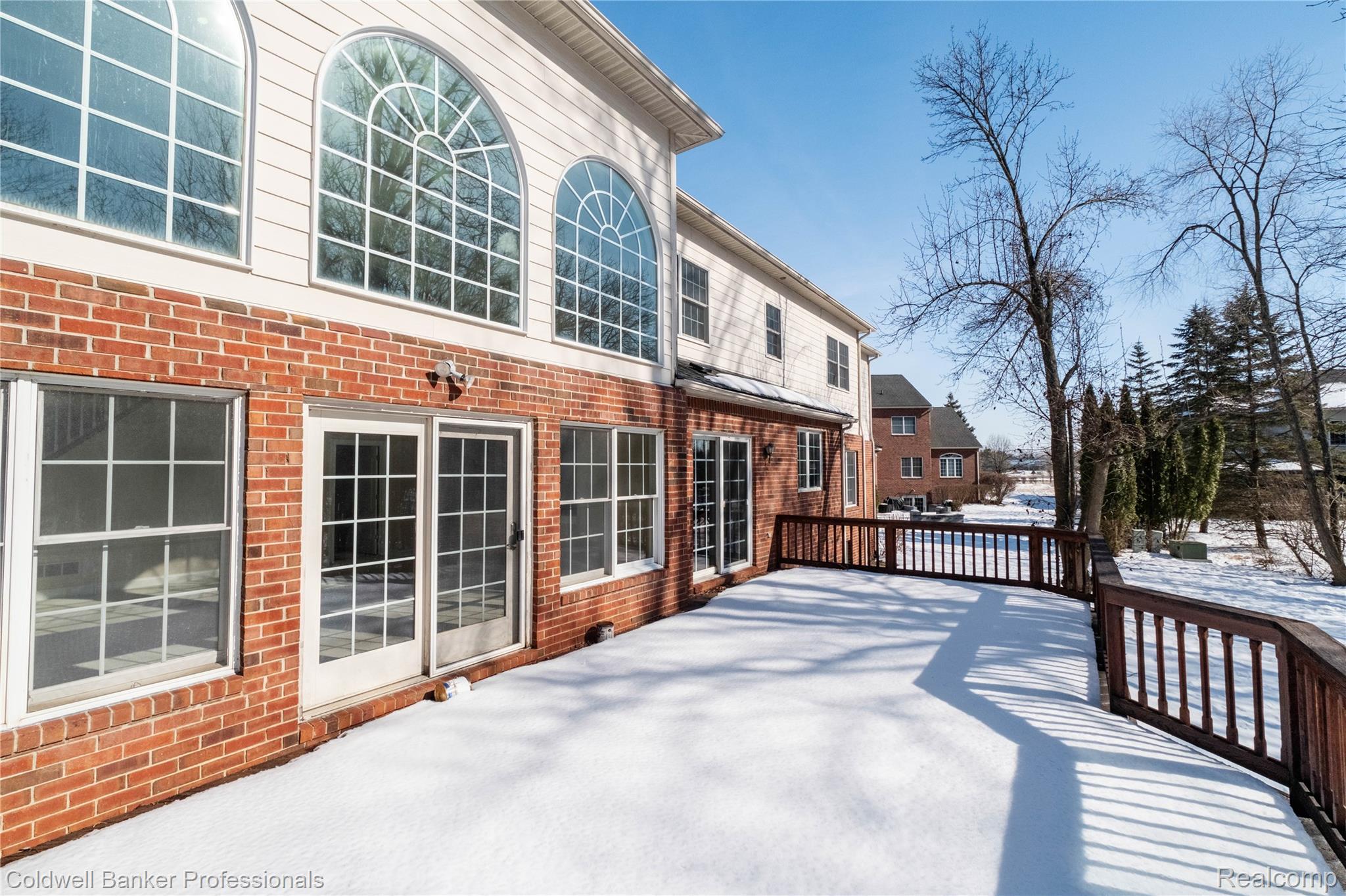 26361 Glenwood Drive