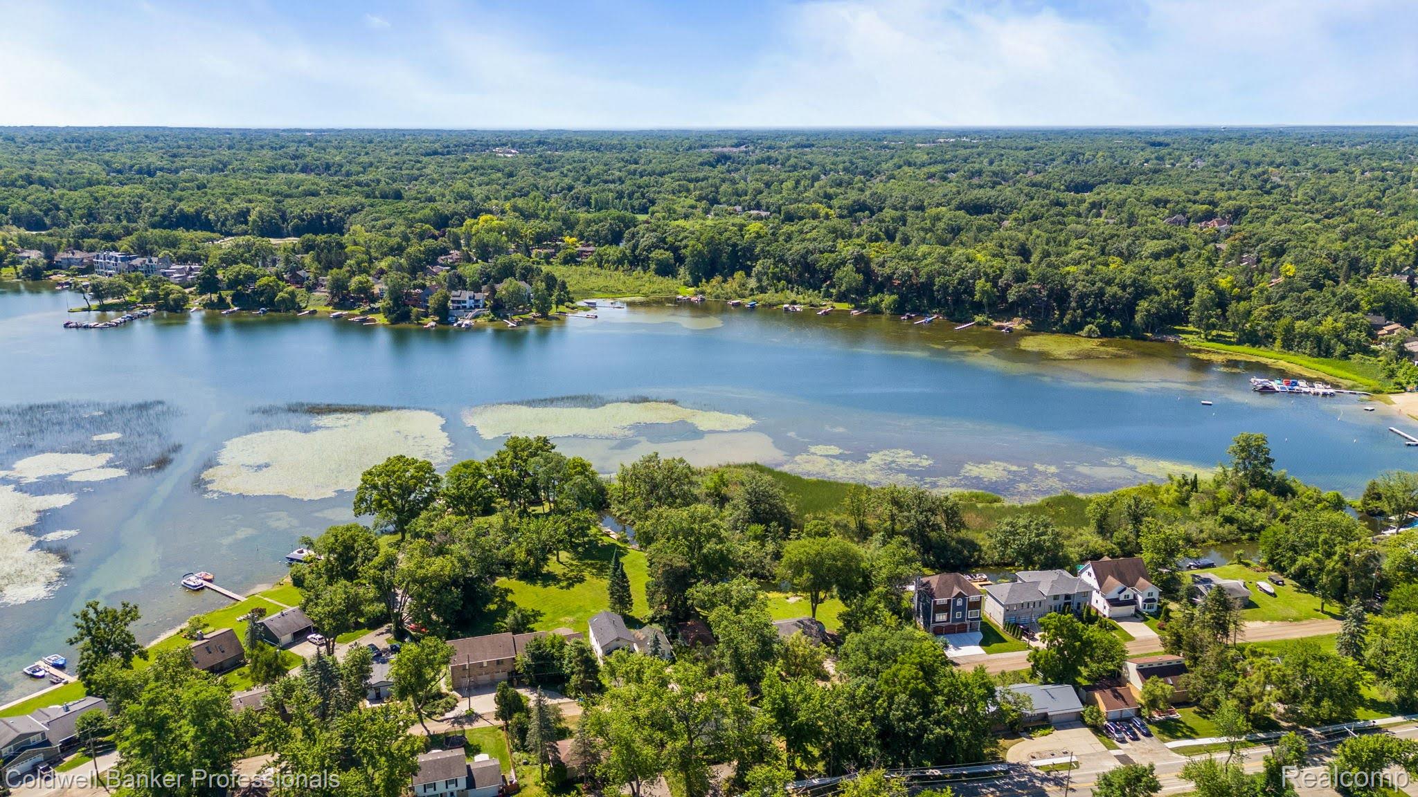 4015 Green Lake Road