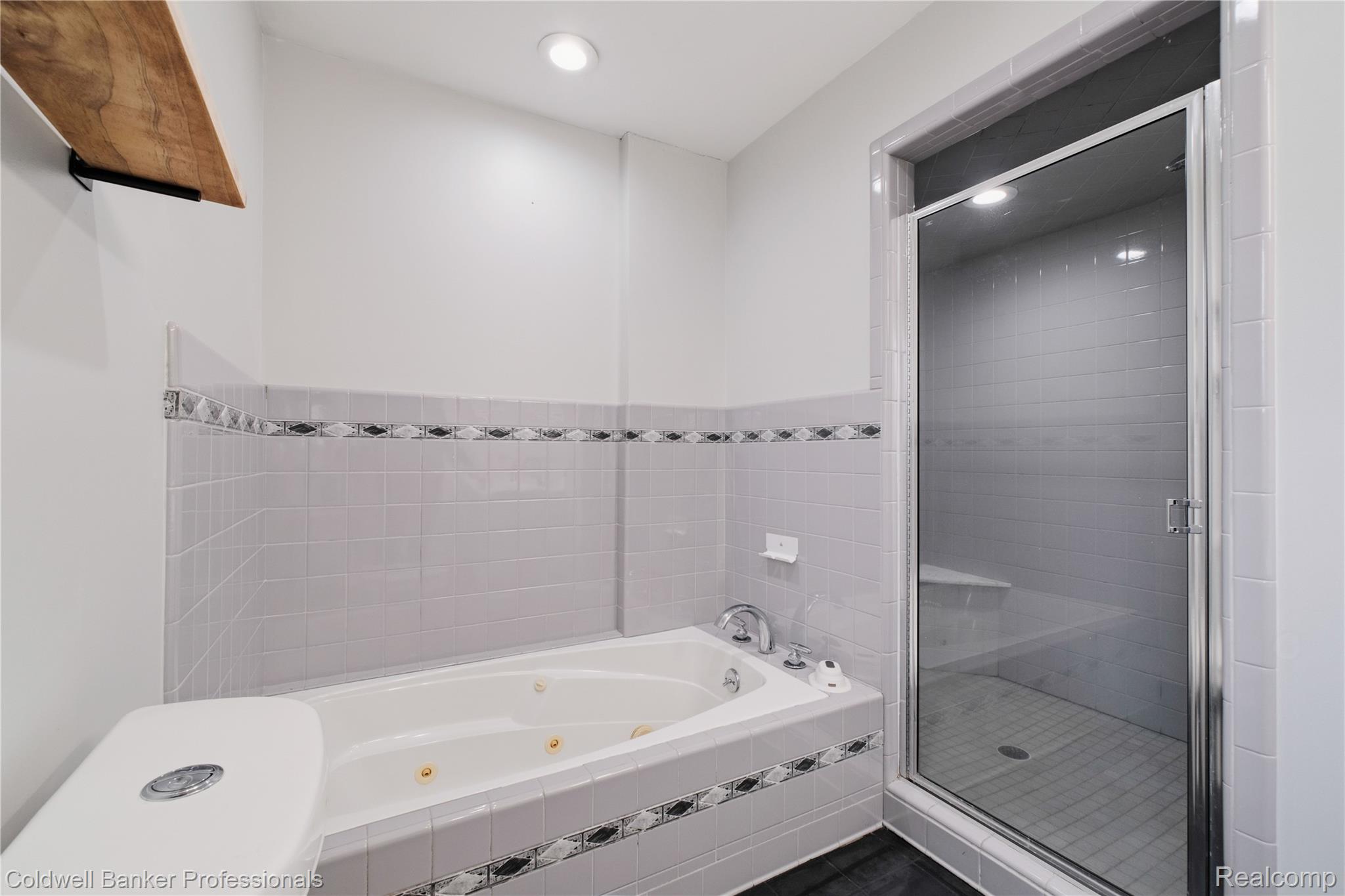 4015 Green Lake Road