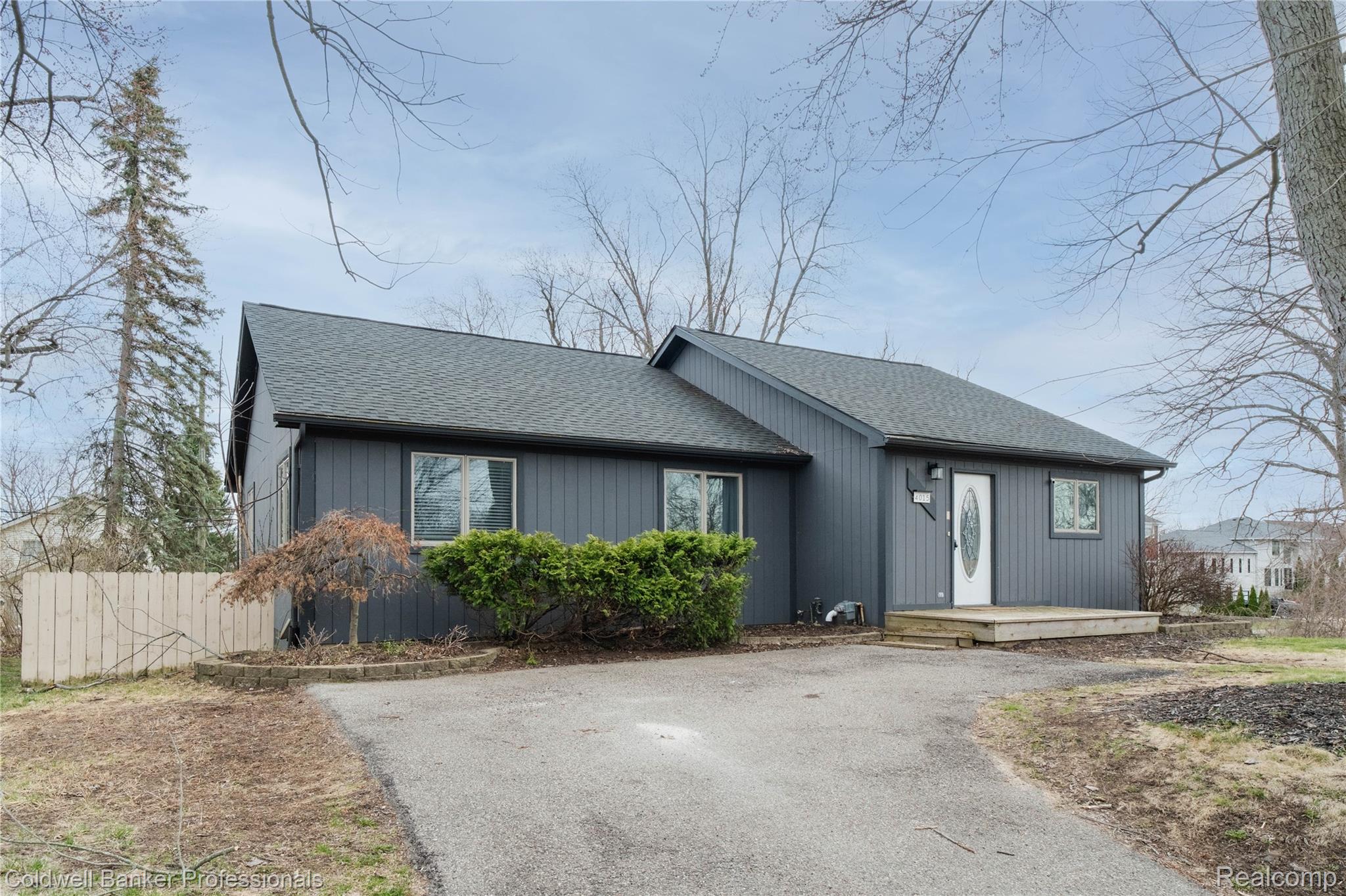 4015 Green Lake Road