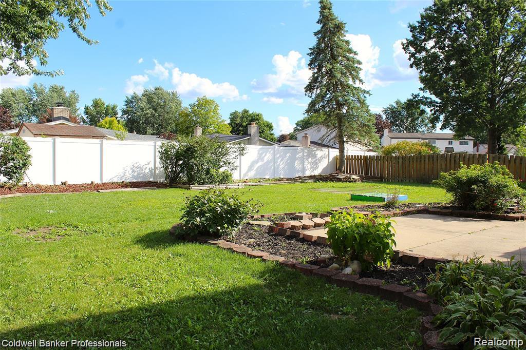 44227 Brandywyne Road