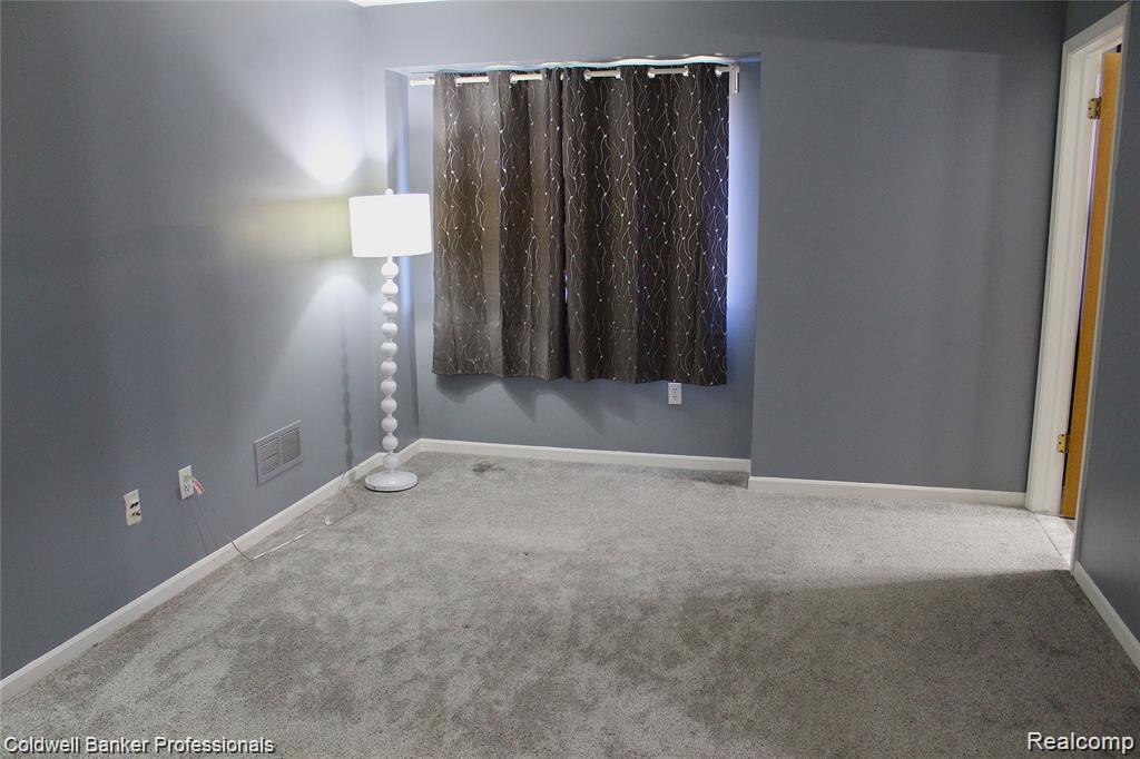 42540 Lilley Pointe Drive
