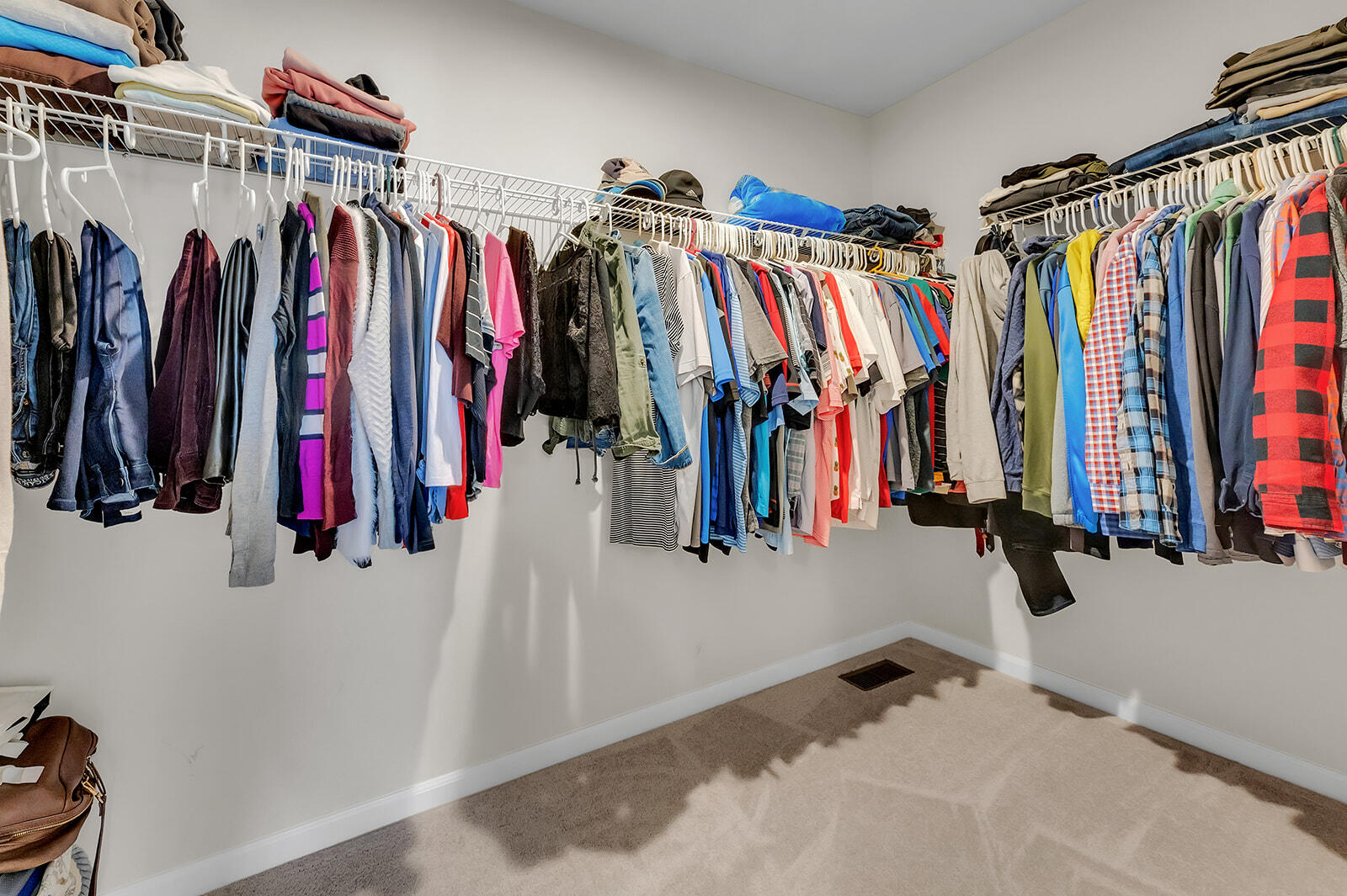 7420 Hardwood Cir Circle