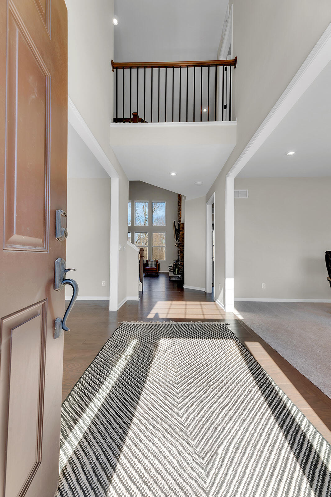 7420 Hardwood Cir Circle