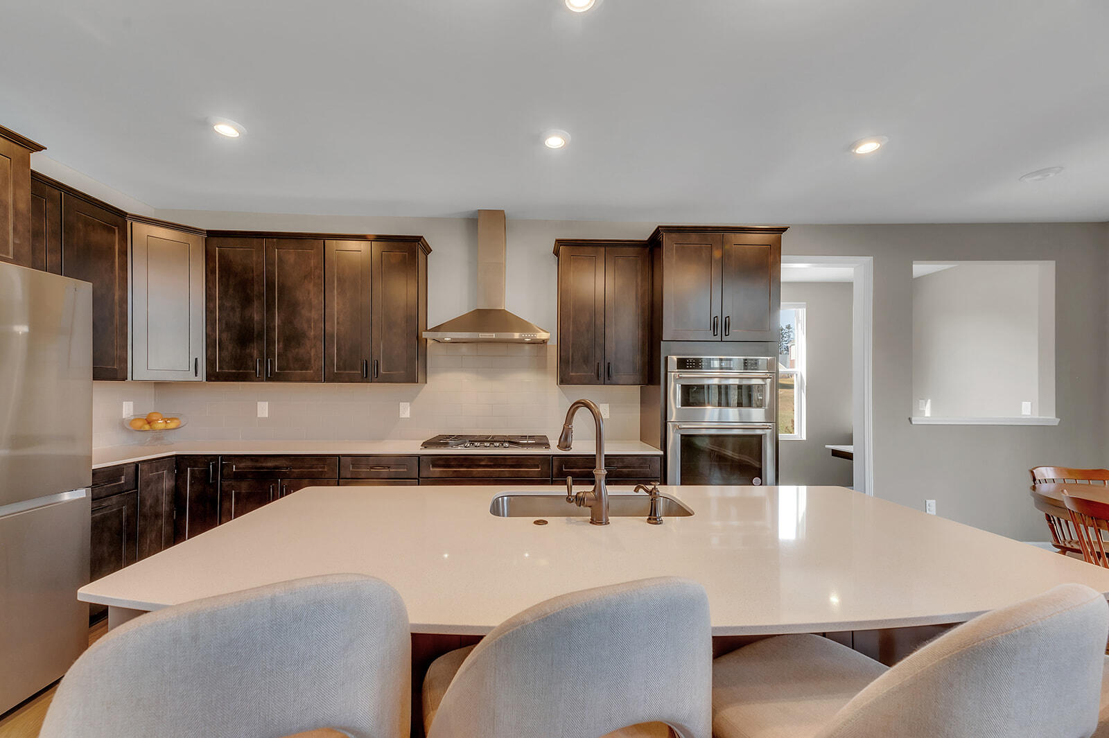 7420 Hardwood Cir Circle