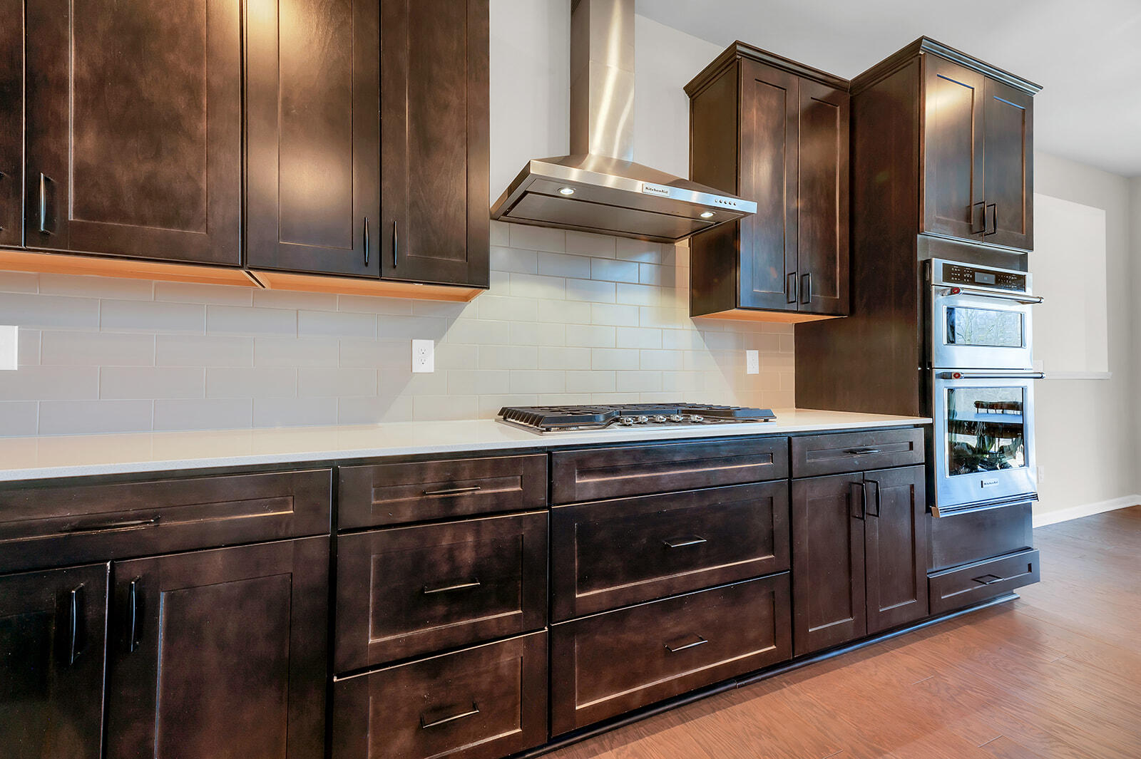 7420 Hardwood Cir Circle