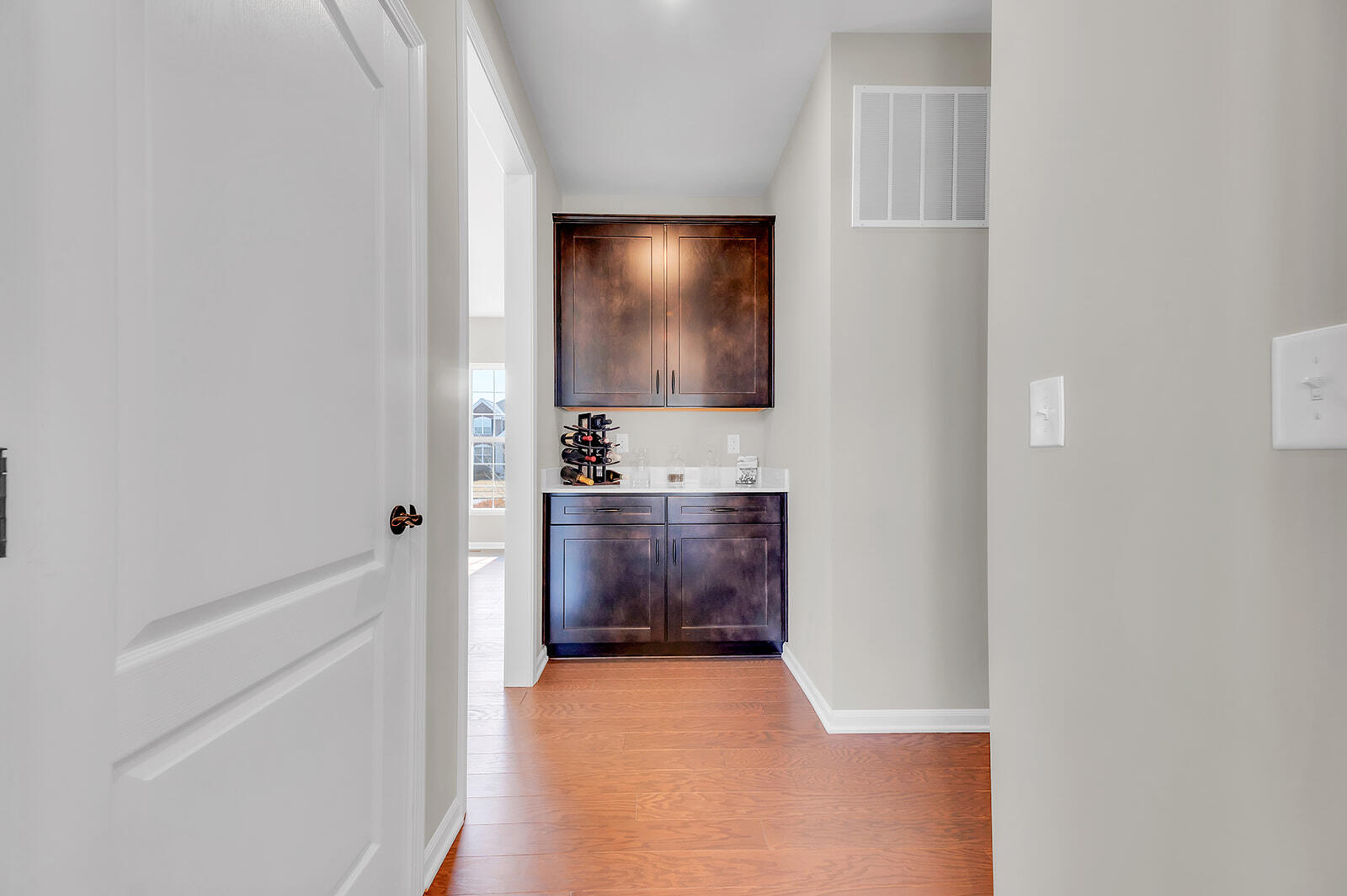 7420 Hardwood Cir Circle