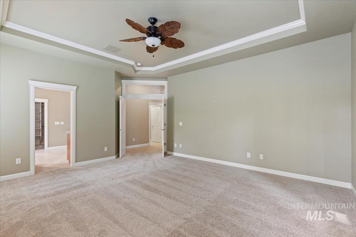 717 S Crosstimber Avenue