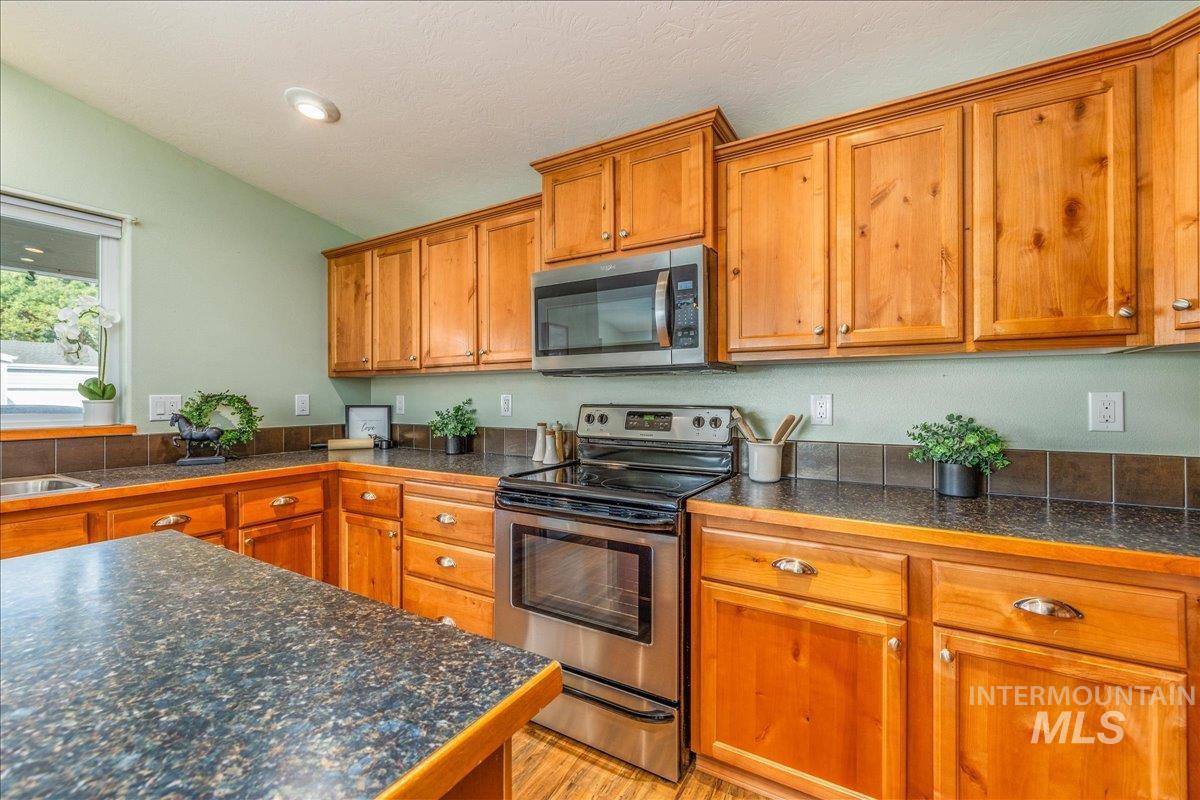 9390 W Ustick Rd Unit: 32