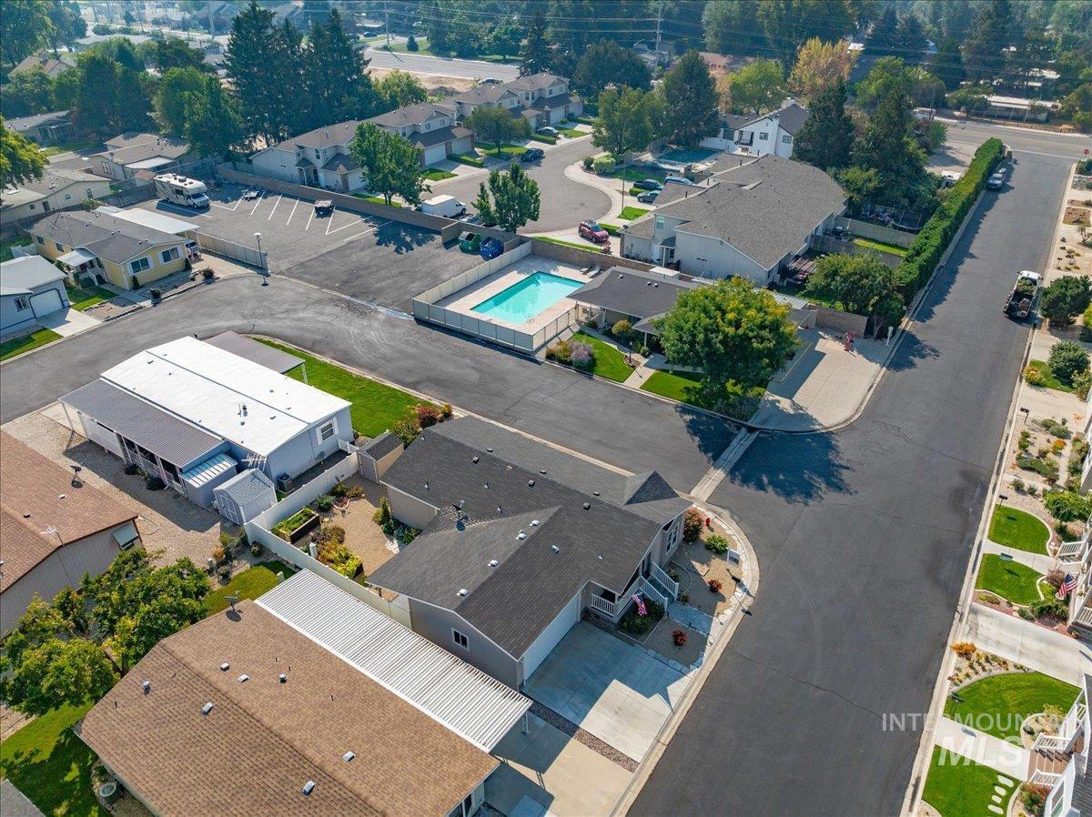 9390 W Ustick Rd Unit: 32