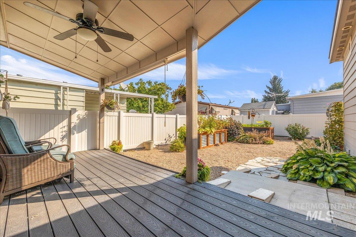 9390 W Ustick Rd Unit: 32