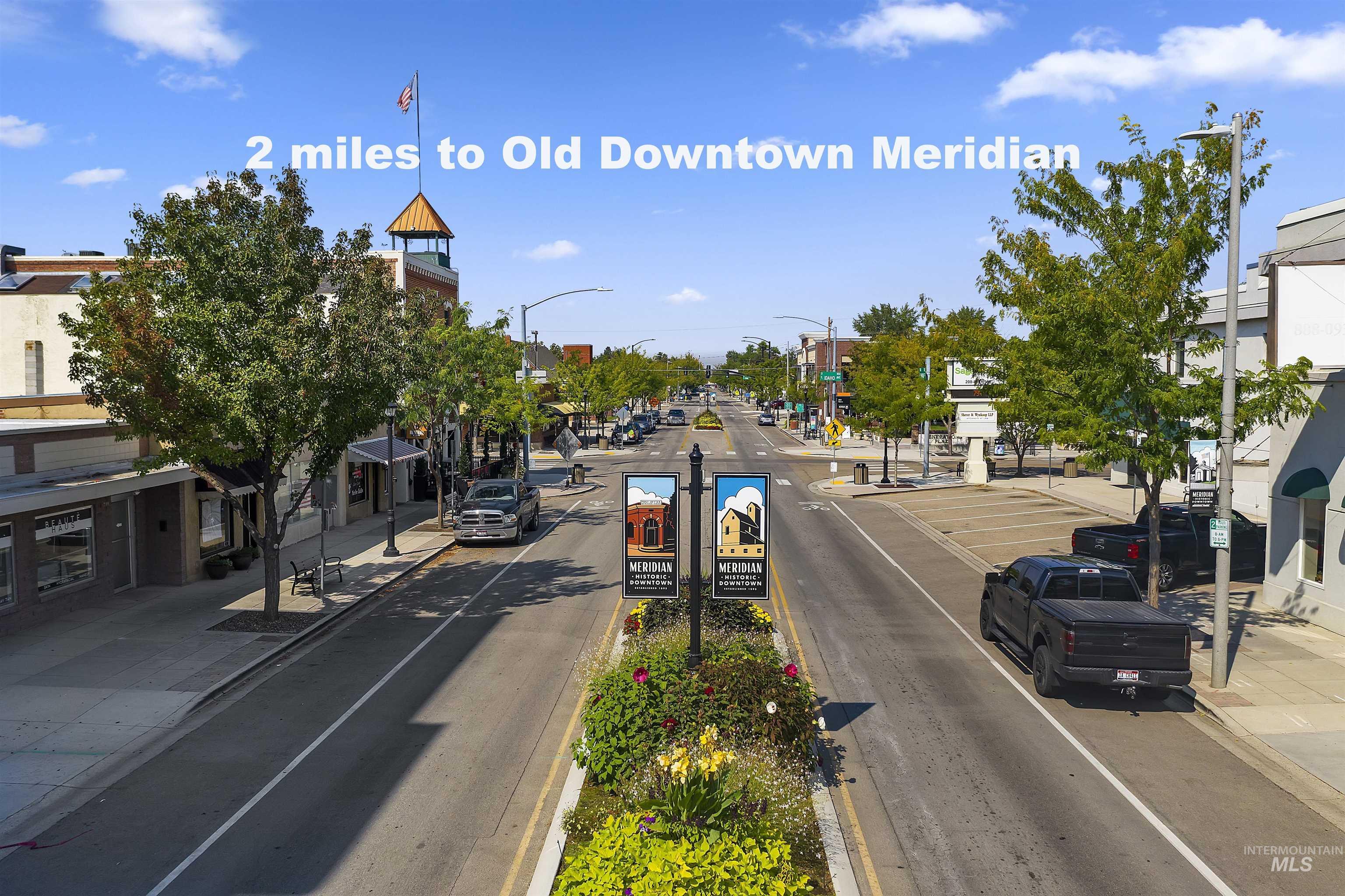 1411 W Kingswood Avenue