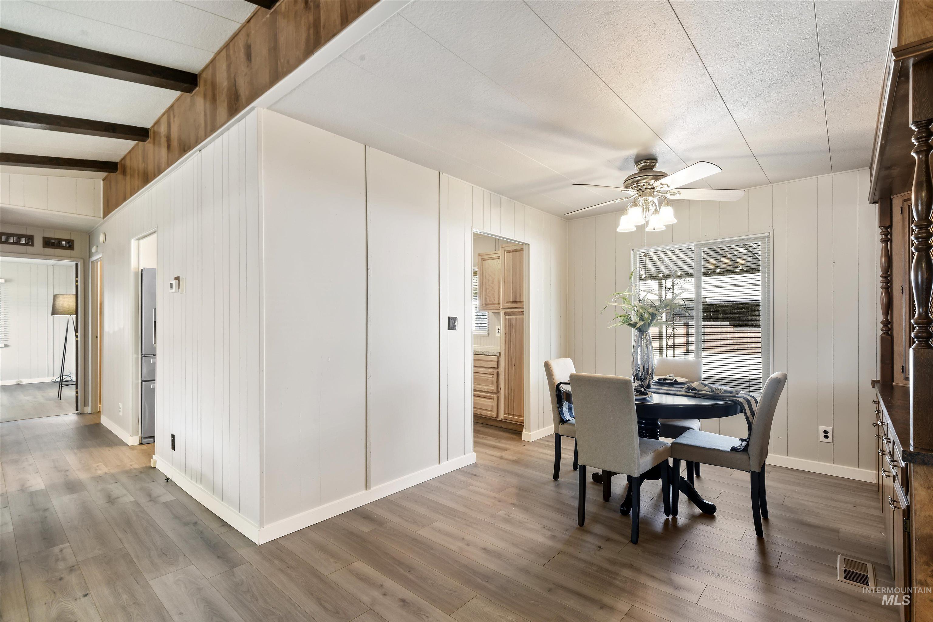 8215 W Appomattox Ln