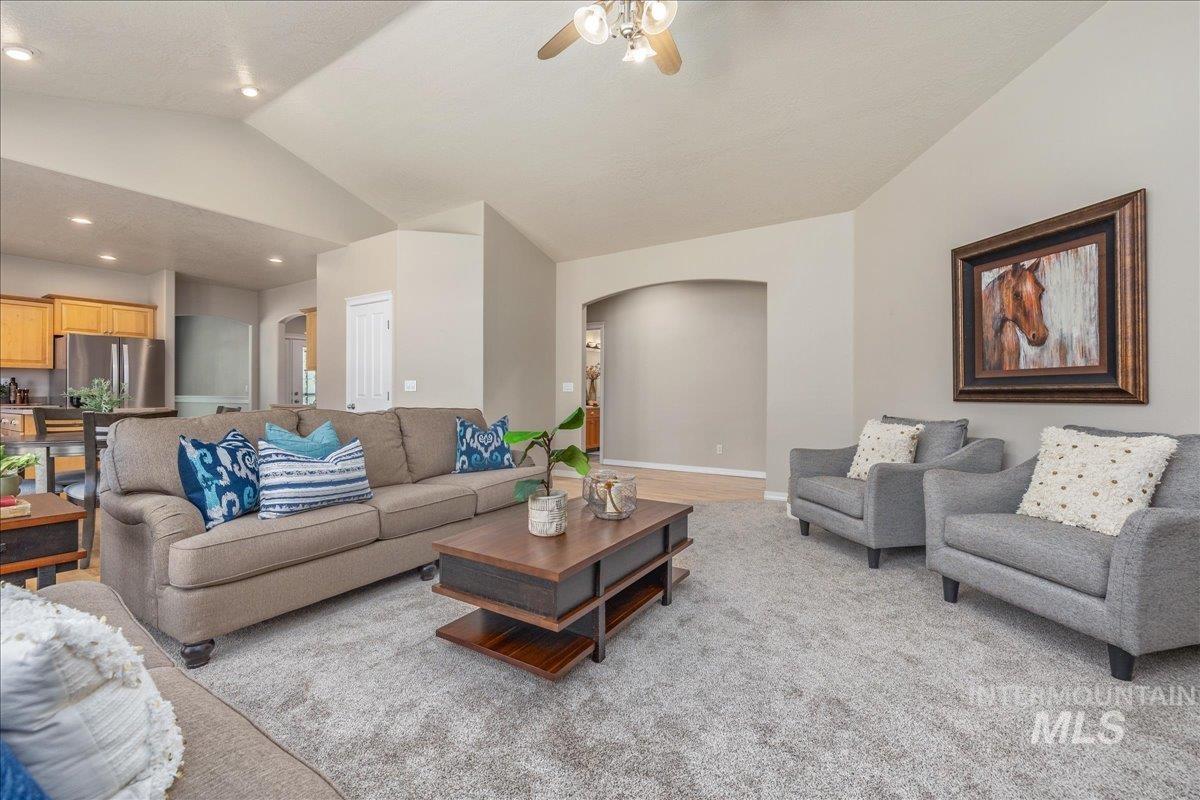 5049 N Brookmeadow Way