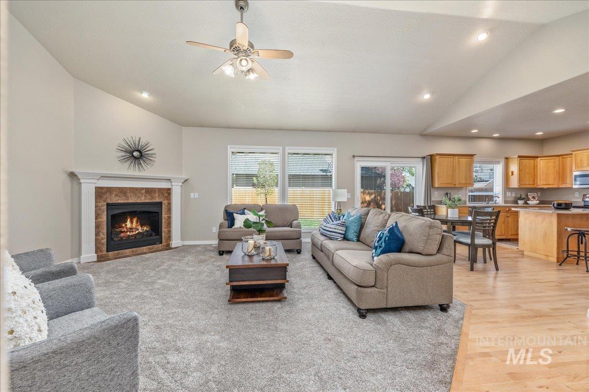 5049 N Brookmeadow Way