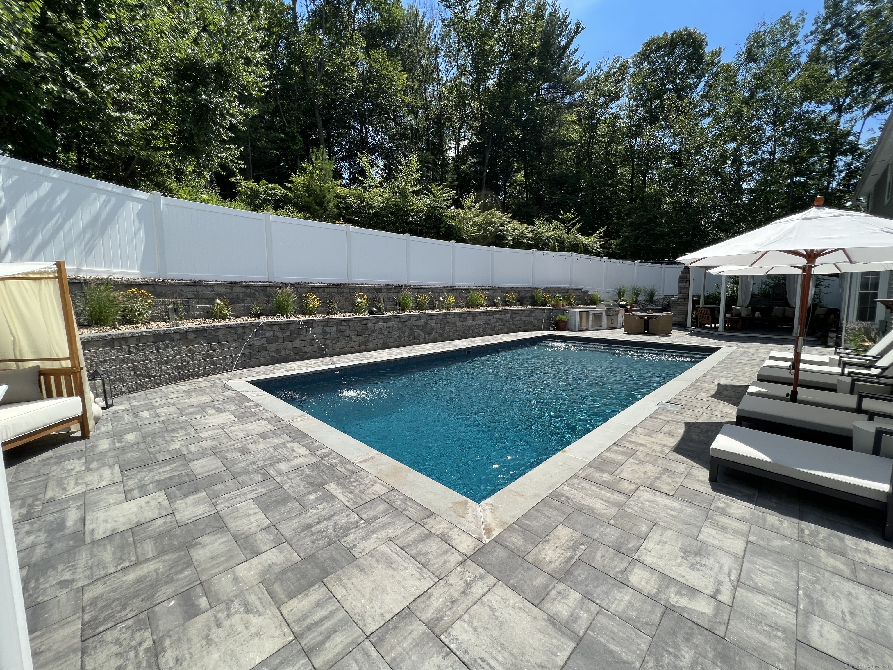 585 Fern Hill Road