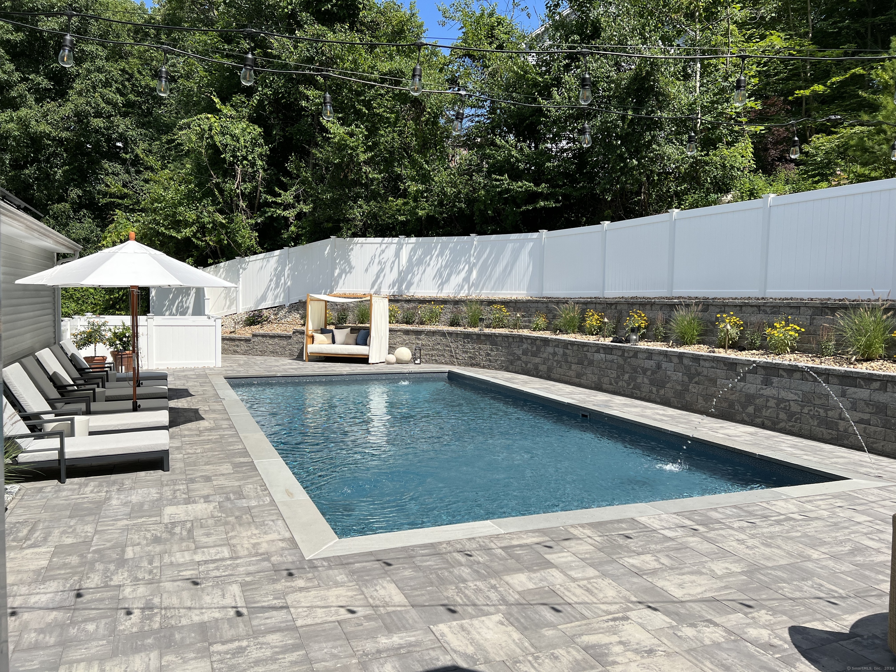 585 Fern Hill Road