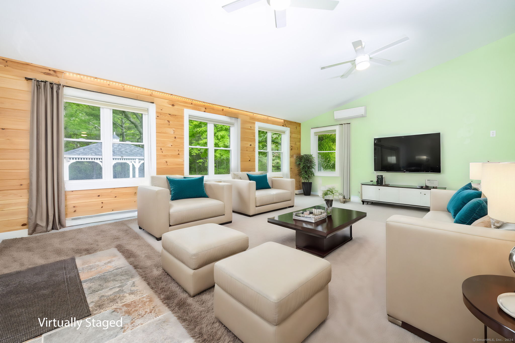 323 Tunxis Avenue