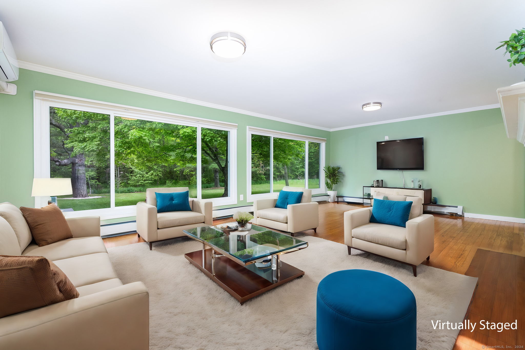323 Tunxis Avenue