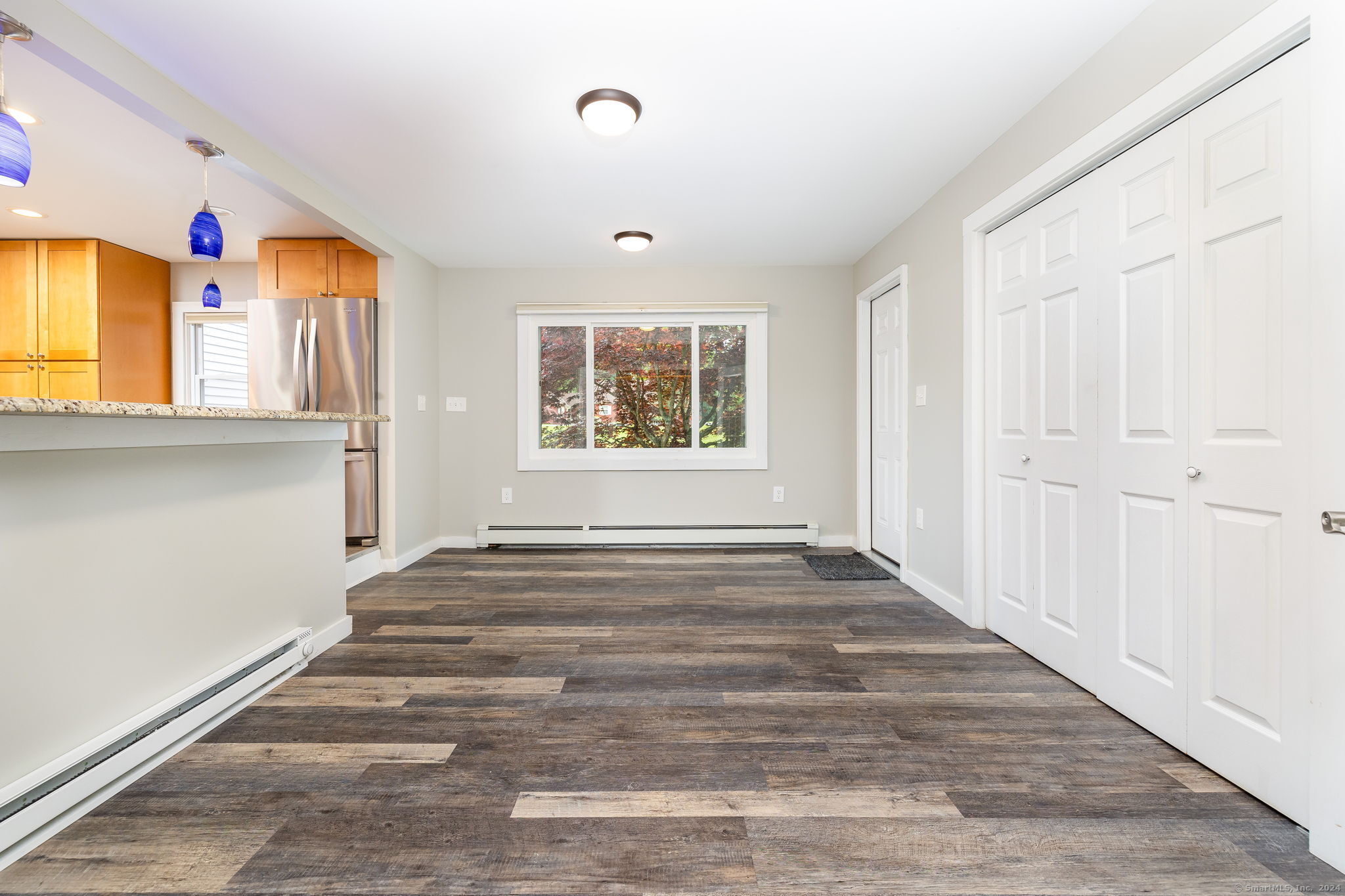 323 Tunxis Avenue