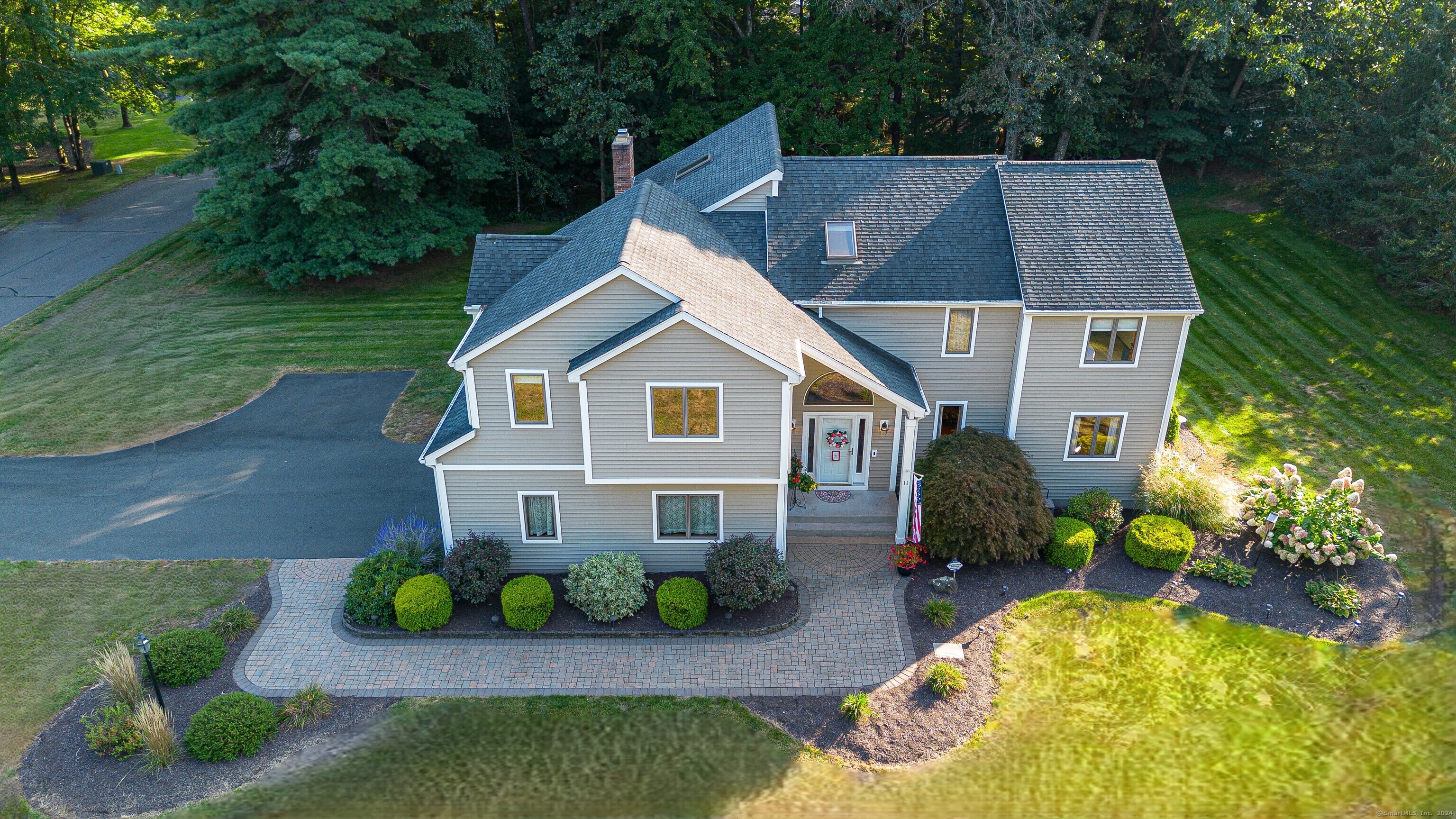 11 Old Parish Drive