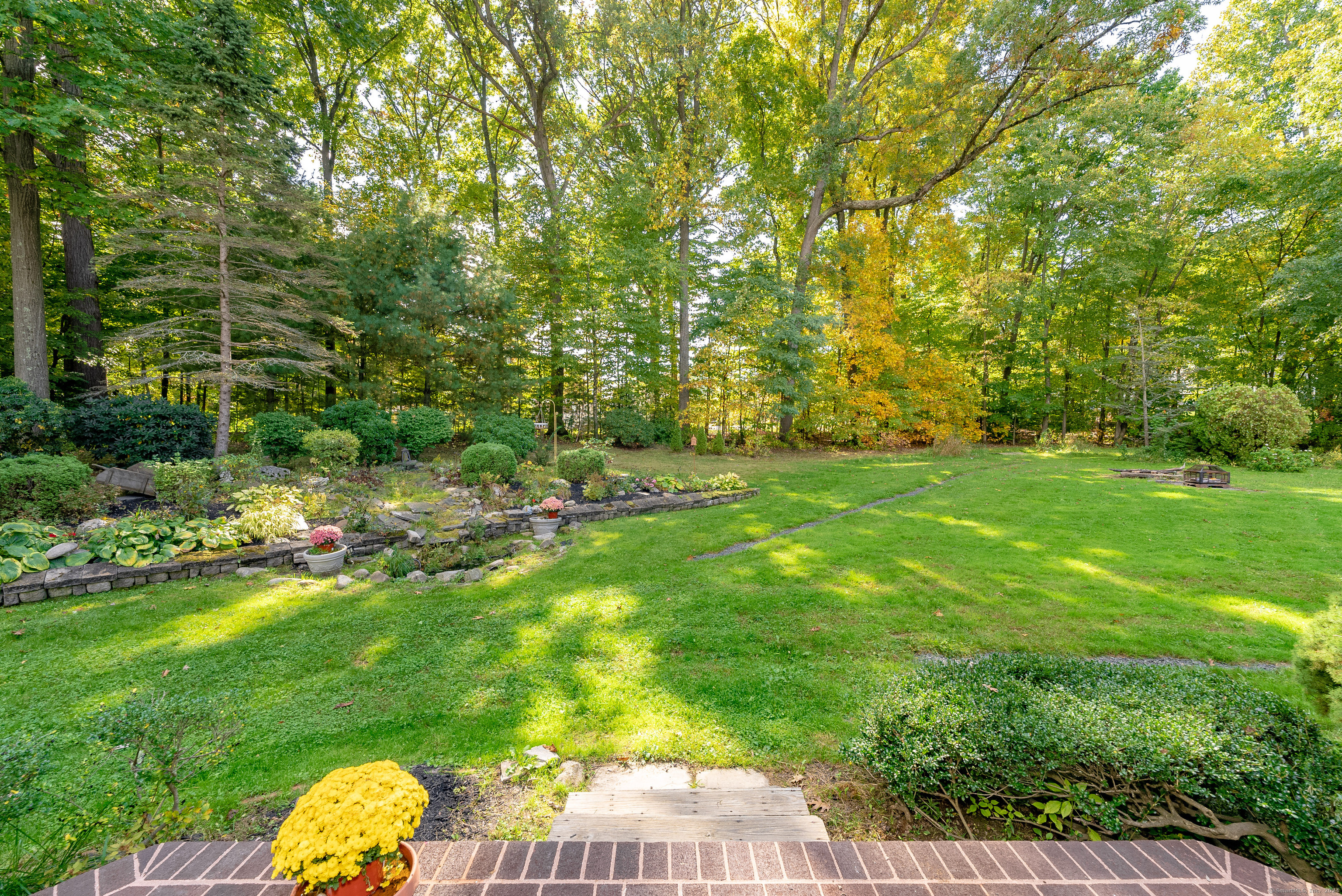 93 Cold Spring Lane