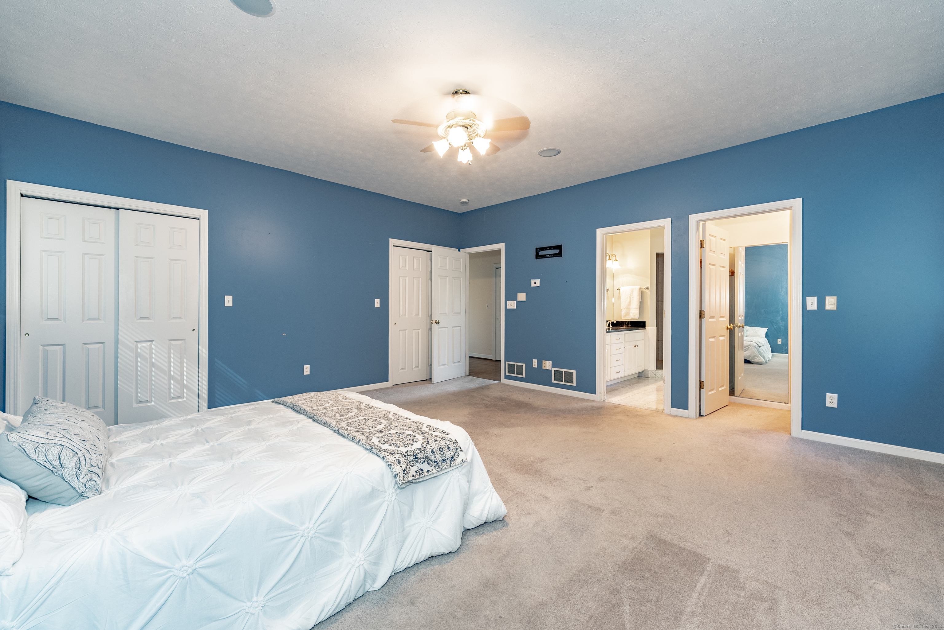 93 Cold Spring Lane