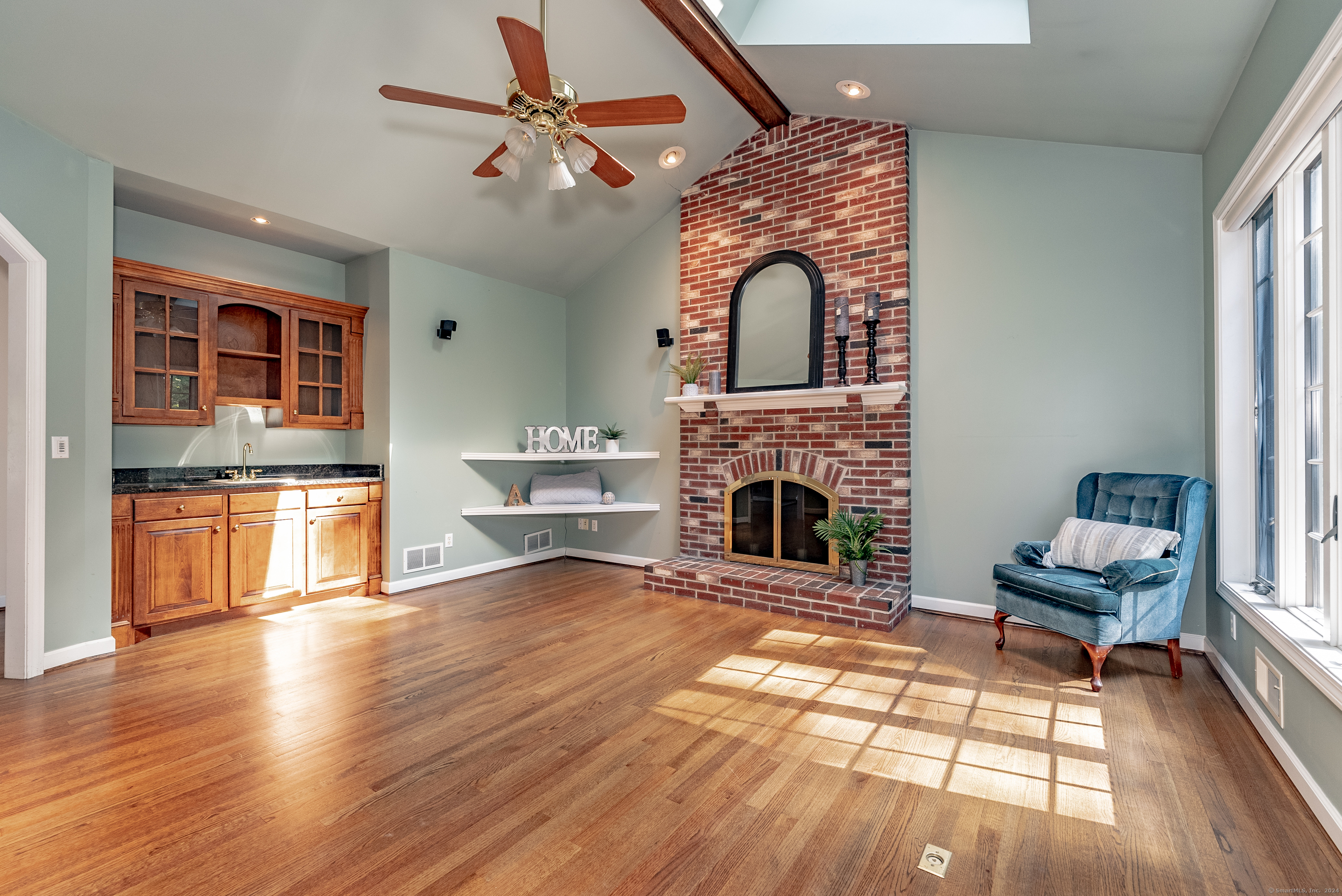 93 Cold Spring Lane